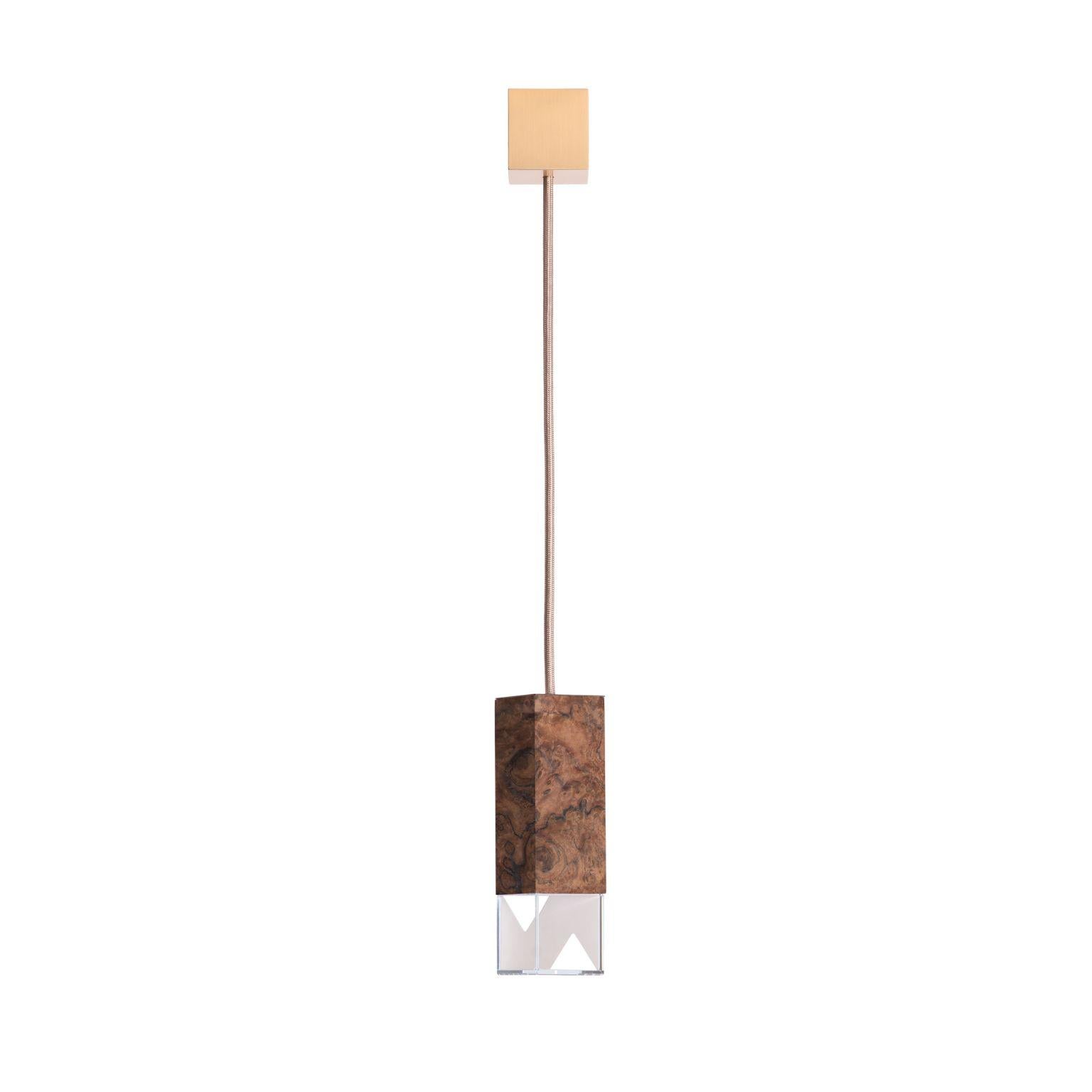 Lamp one wood 02 by Formaminima
Dimensions: D 5 x W 5 x H 17 cm.
Materials: body lamp: walnut briarwood, crystal glass diffuser, Limoges porcelain sheets, biscuit-finish. Ceiling rose: solid brass, satin finish.

All our lamps can be wired
