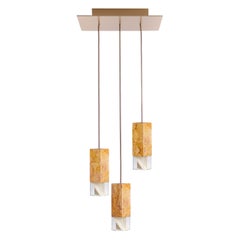Lampe, ein gelber Trio-Kronleuchter von Formaminima