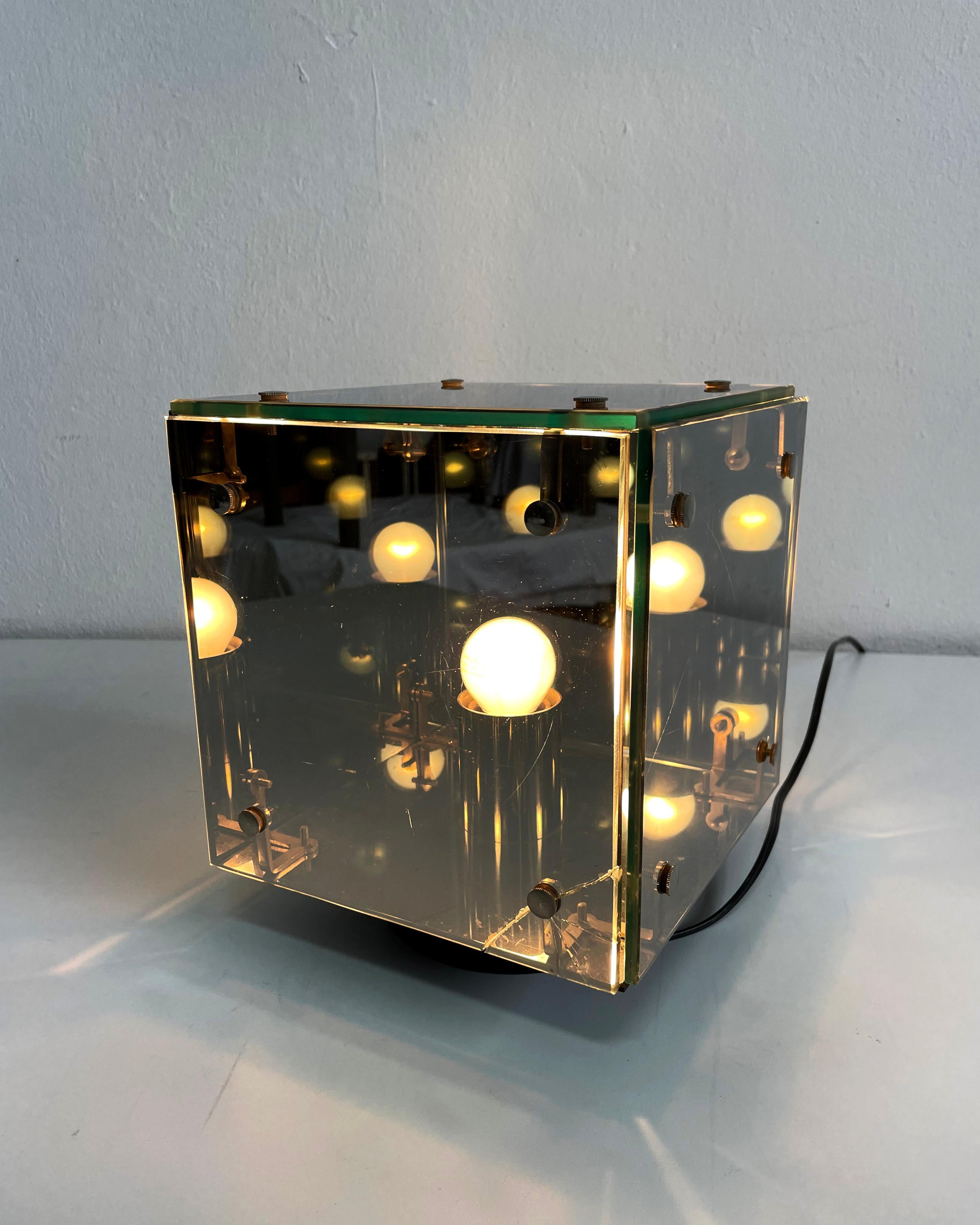 Mid-Century Modern Lampe Prismar du Gruppo A.R.D.I.T.I pour Nucleo Sormani, Italie, années 1970 en vente