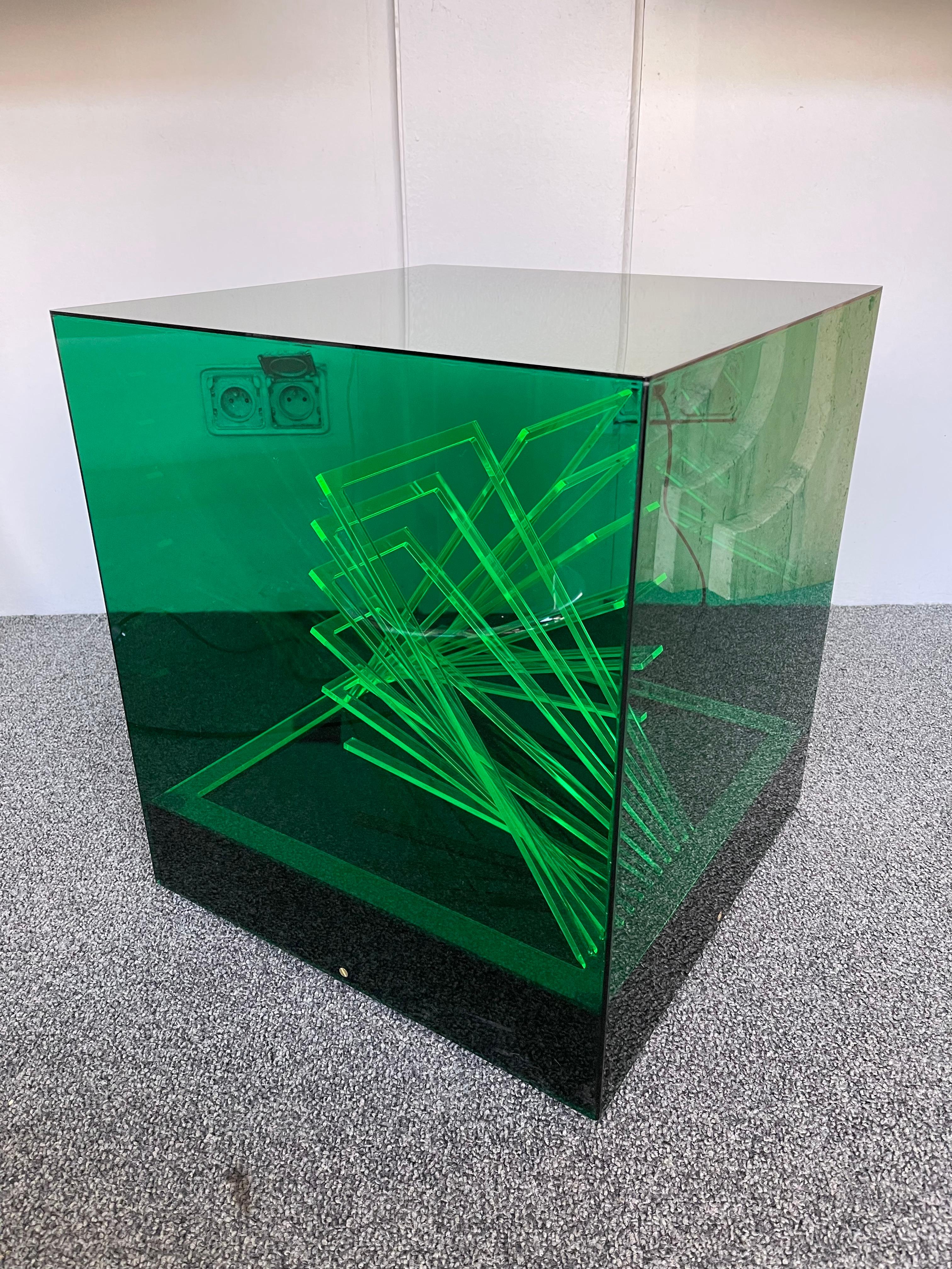 Lamp Sculpture Cinetic Cubo Di Teo Plexiglass by James Riviere, Italy, 1970s 7