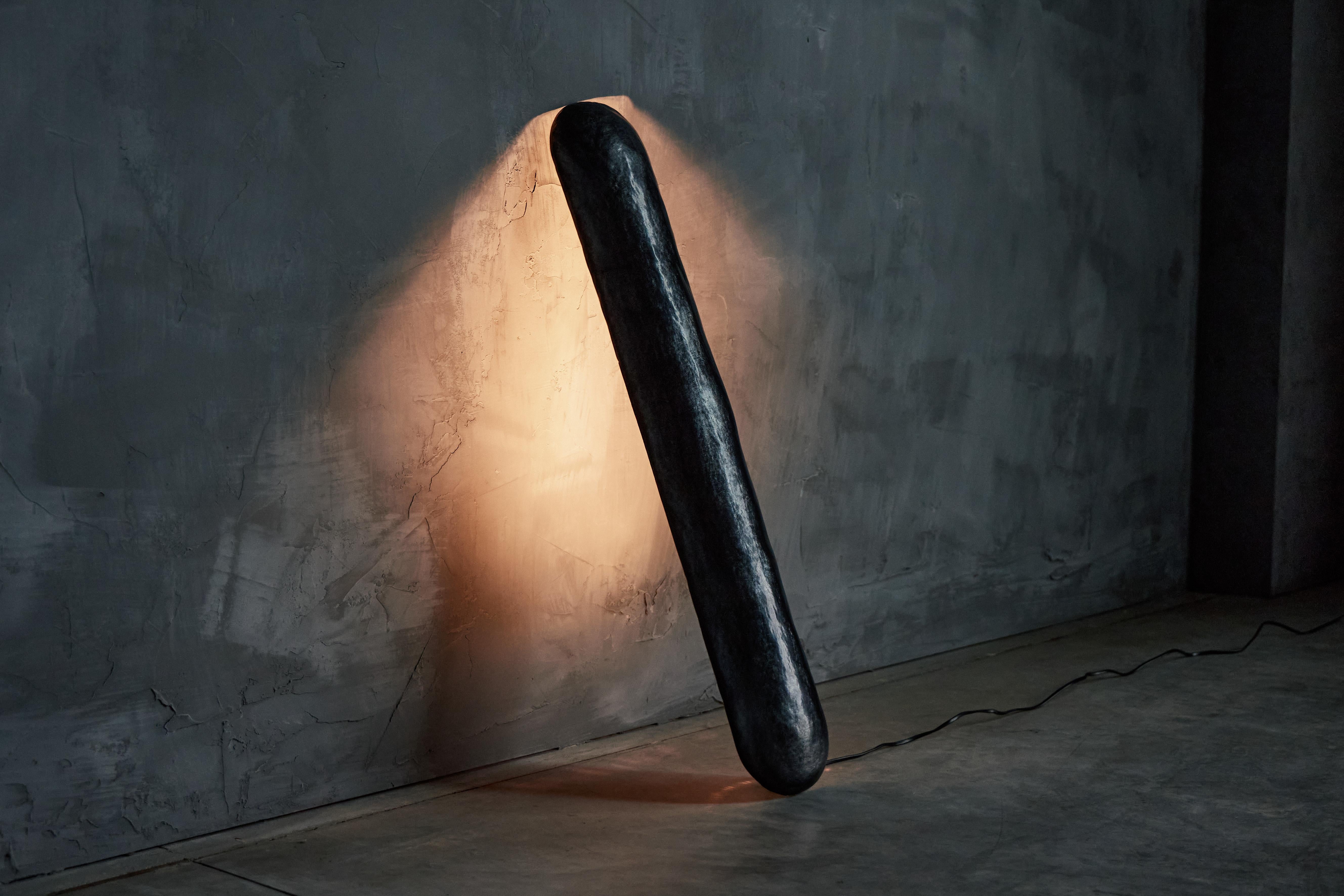 Lampenschirm aus gehämmertem und eloxiertem Aluminium von Sigve Knutson, Norwegen, 2018 (21. Jahrhundert und zeitgenössisch) im Angebot