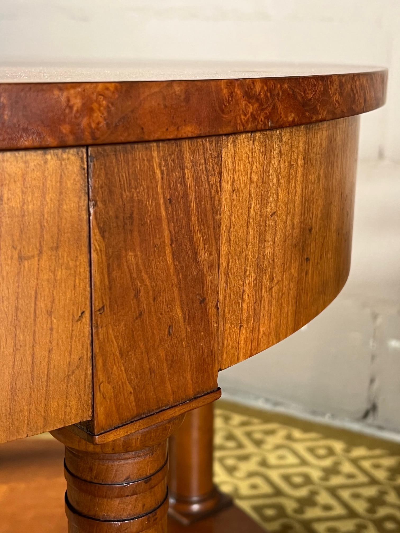 Lamp Table By Baker With Walnut Sunburst Top 6