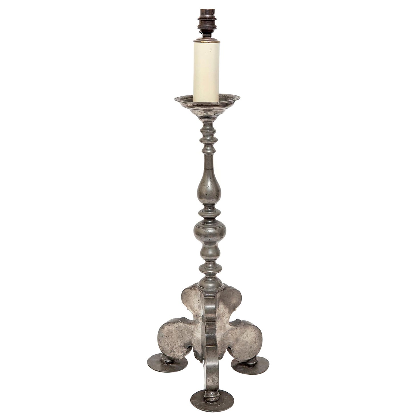 Lampentisch, Kerzenständer aus Zinn, 17. Jahrhundert, Barock im Angebot