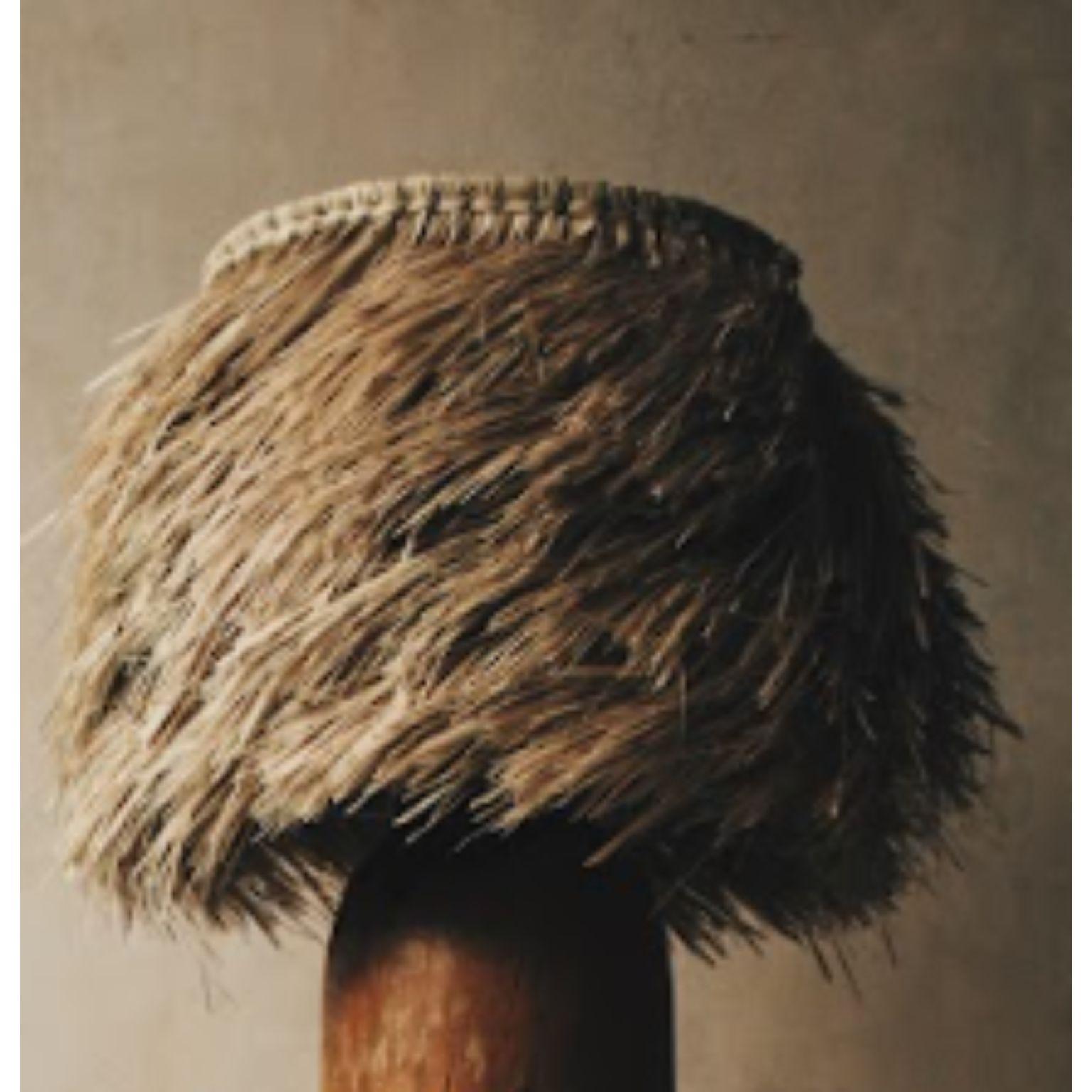 Lampe mit Massivholzsockel aus Jabín und Palmenschirm von Daniel Orozco (Postmoderne) im Angebot