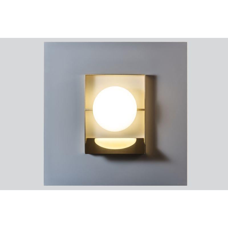 Lampada 12, wall sconce by Hagit Pincovici ( Hand Blown Glass, Brass)
Dimensions: 27 x 8,7 x 35 cm
Materials: Brass, hand-blown glass, LED

All our lamps can be wired according to each country. If sold to the USA it will be wired for the USA for