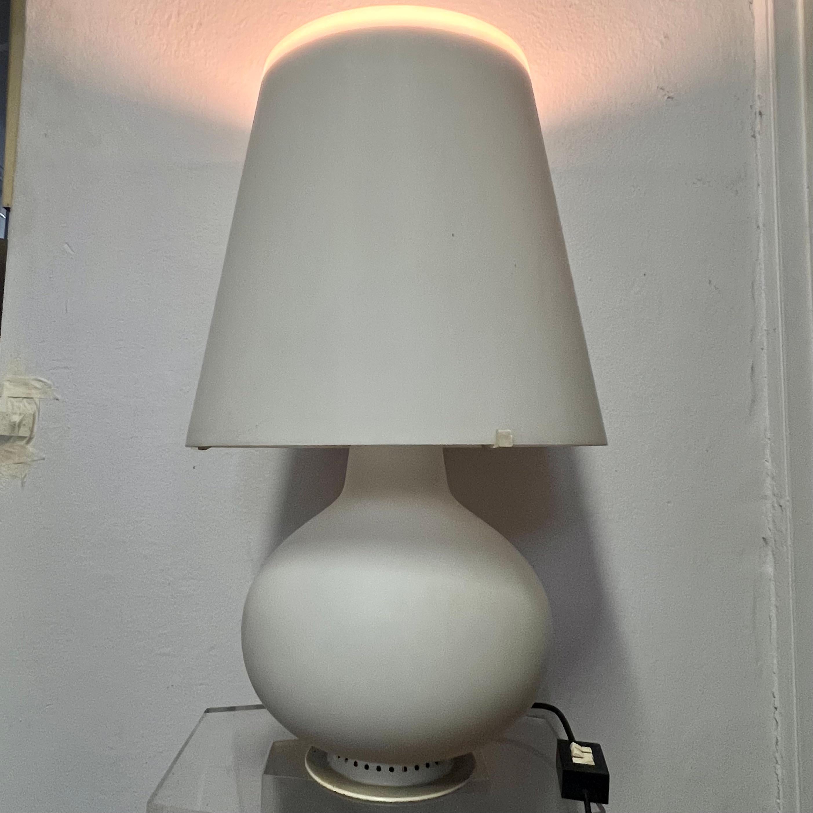 Mid-Century Modern Lamp Mod. 1853 Grande - Max Ingrand for Fontana Arte - Satin Glass - 1954 For Sale