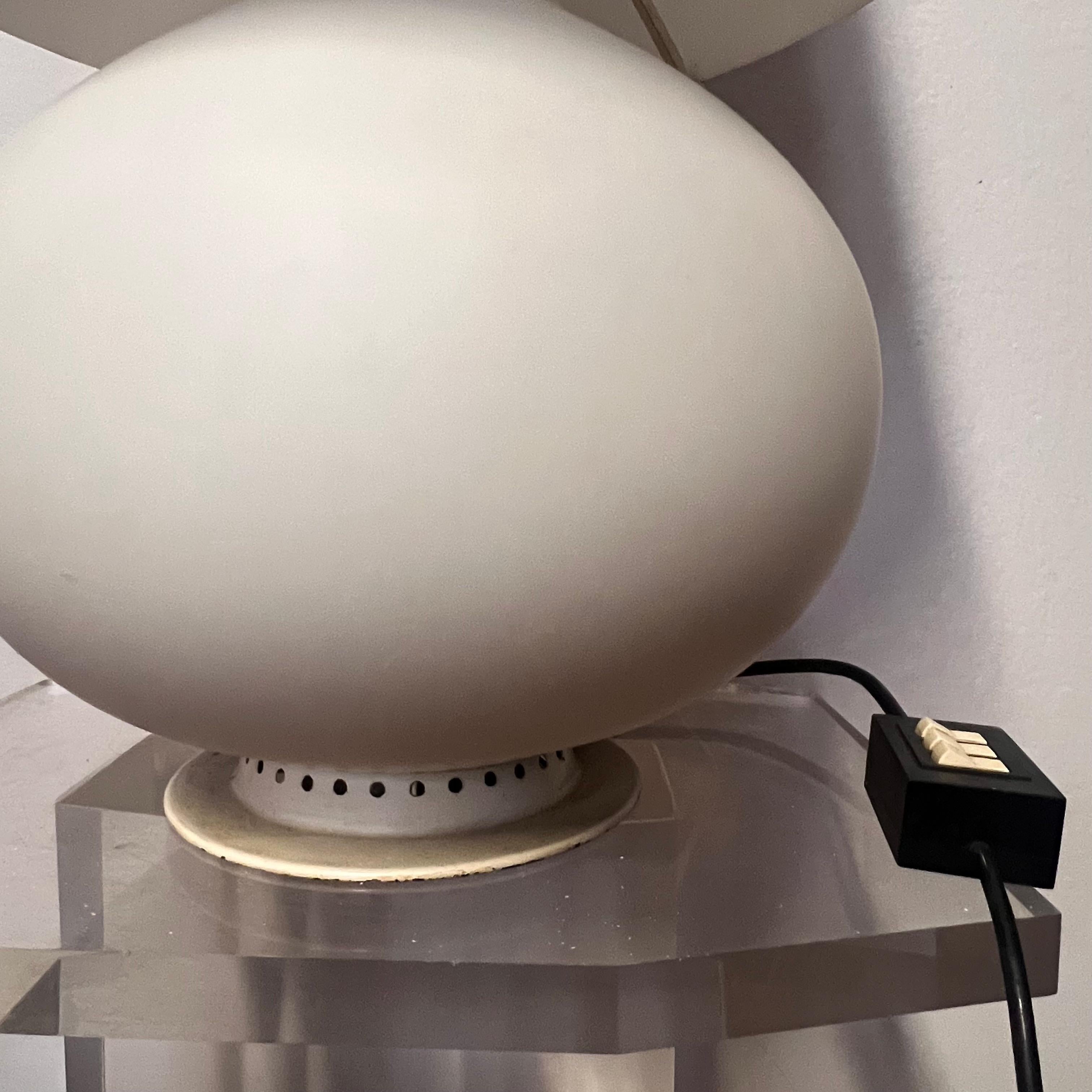 Murano Glass Lamp Mod. 1853 Grande - Max Ingrand for Fontana Arte - Satin Glass - 1954 For Sale