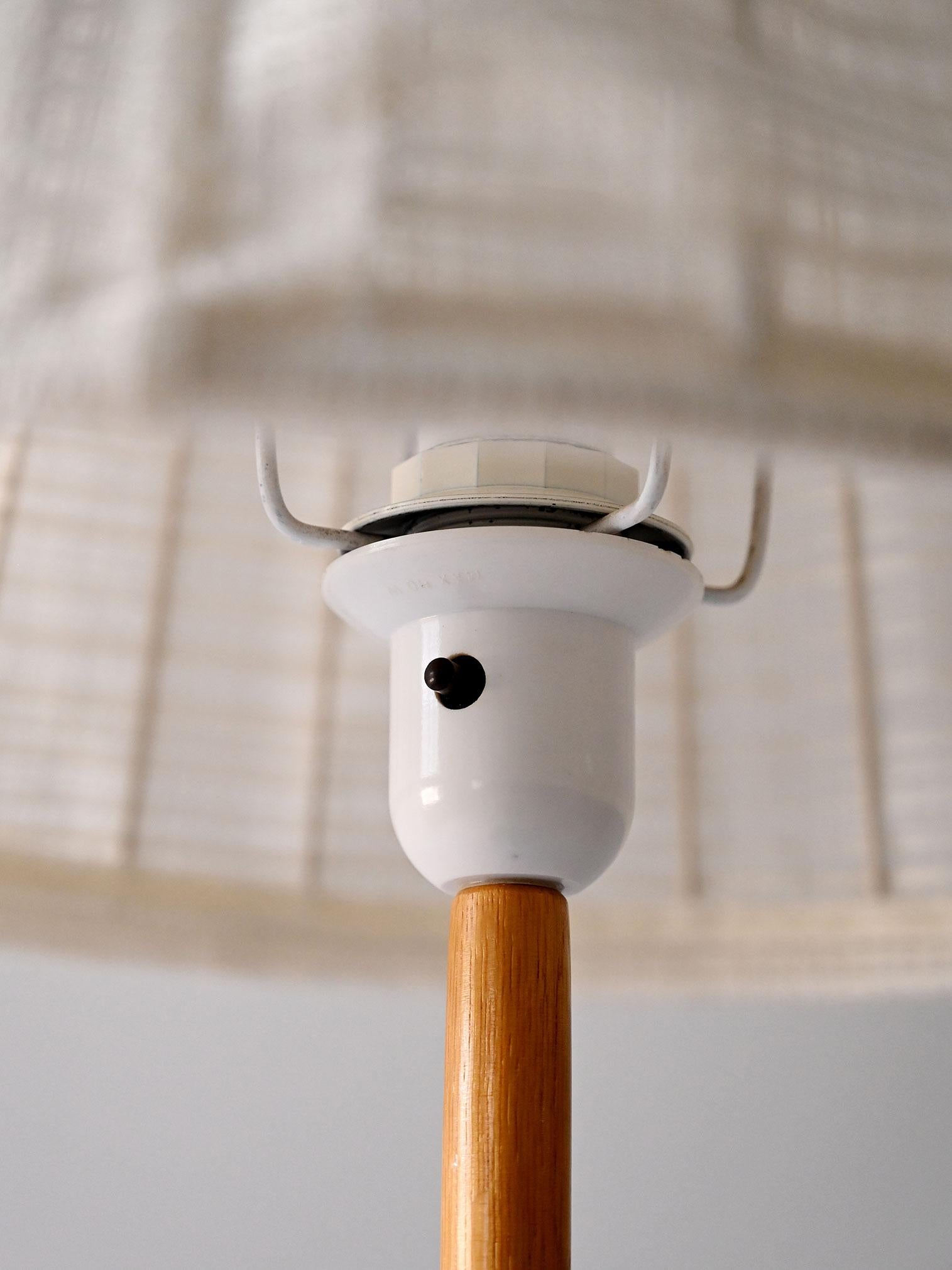 Fabric Floor lamp with fabric shade For Sale