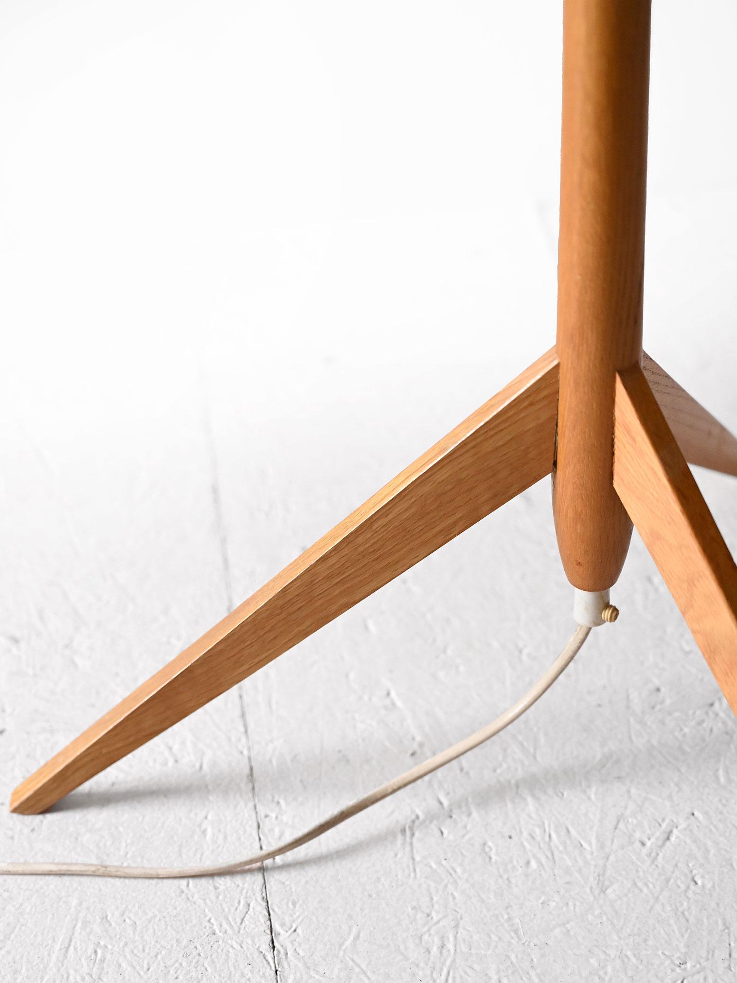 Floor lamp with fabric shade For Sale 1