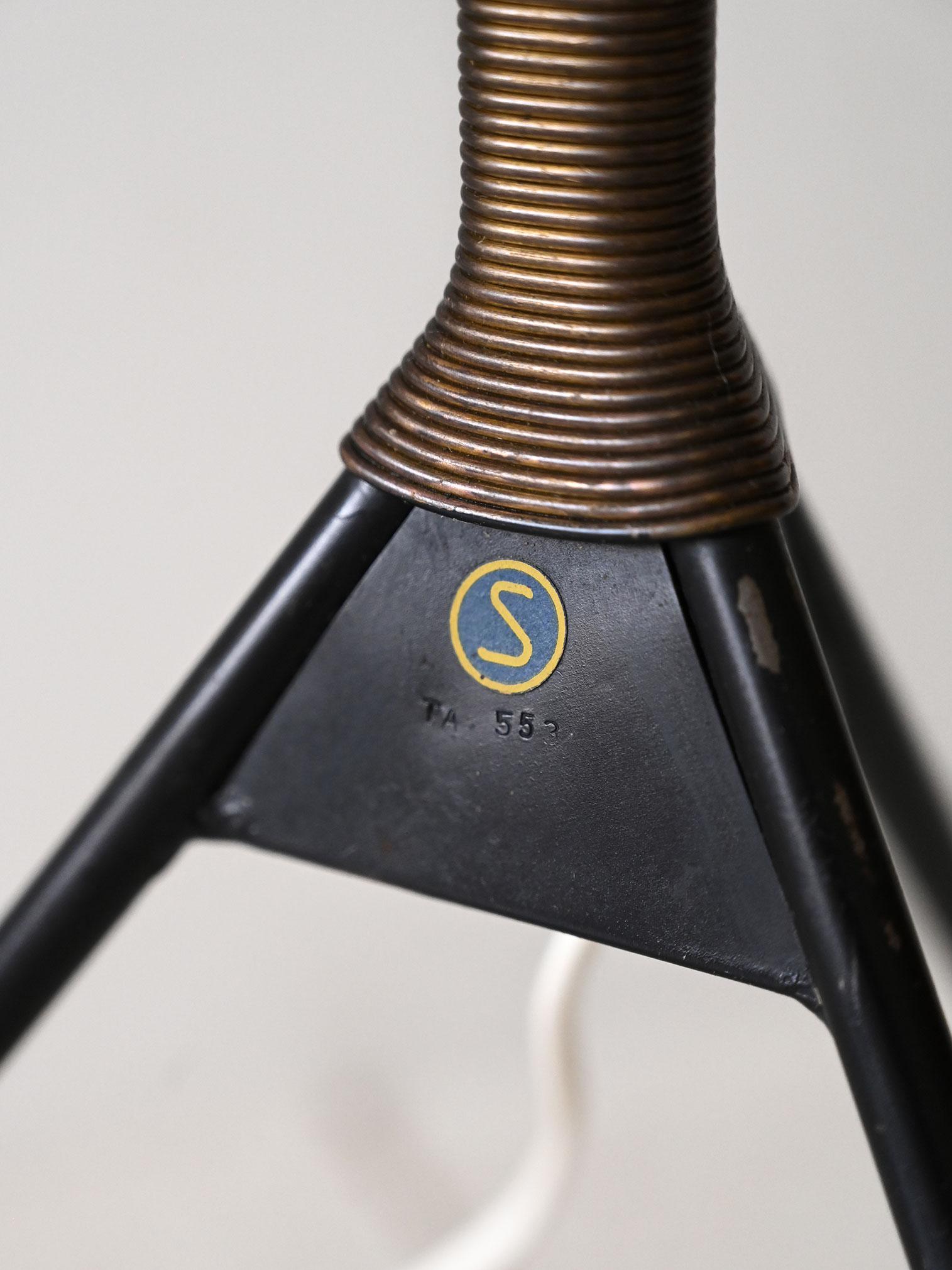 Lámpara de pie vintage de tres luces Metal en venta