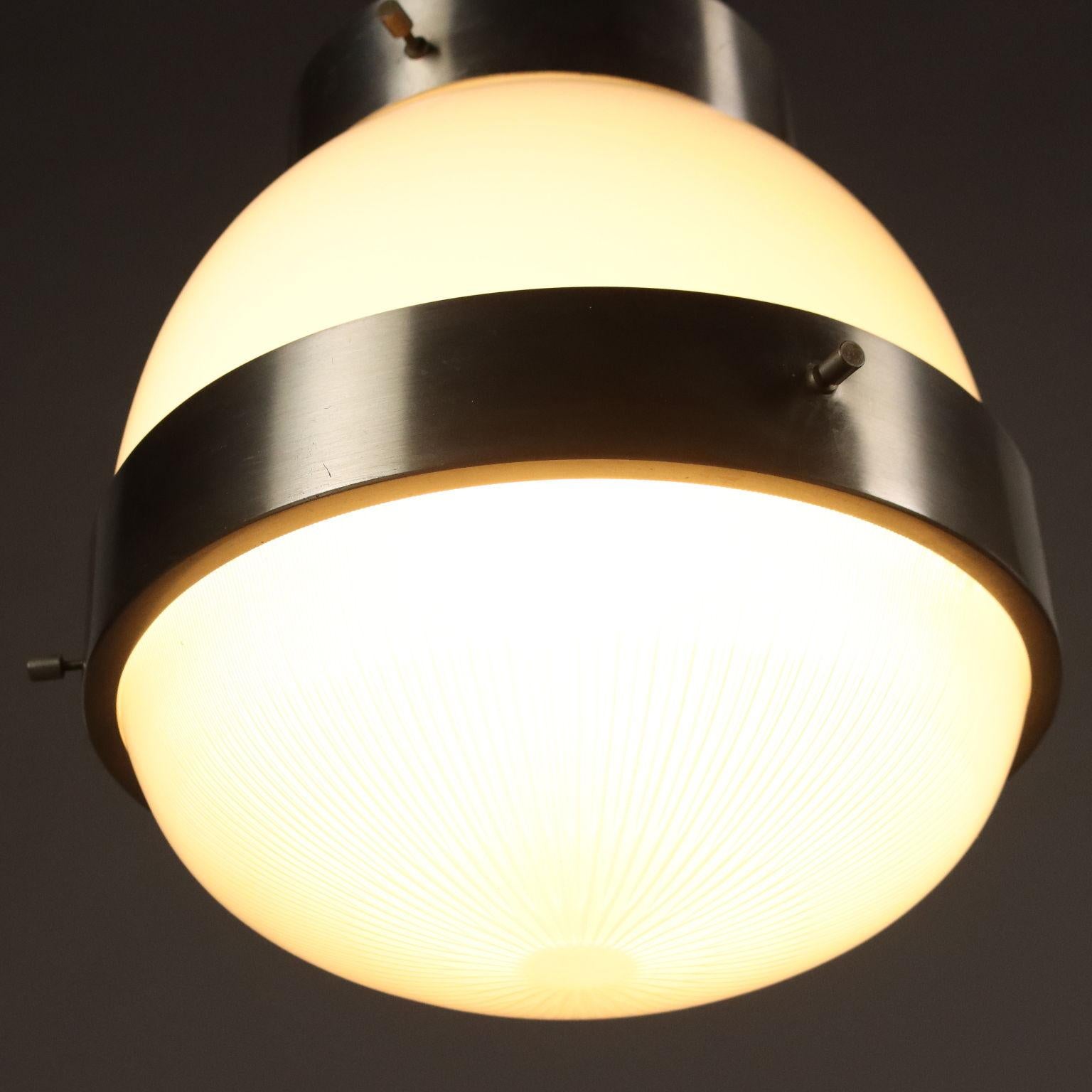 Metà XX secolo Lampada a Soffitto Delta di Sergio Mazza per Artemide anni 60
