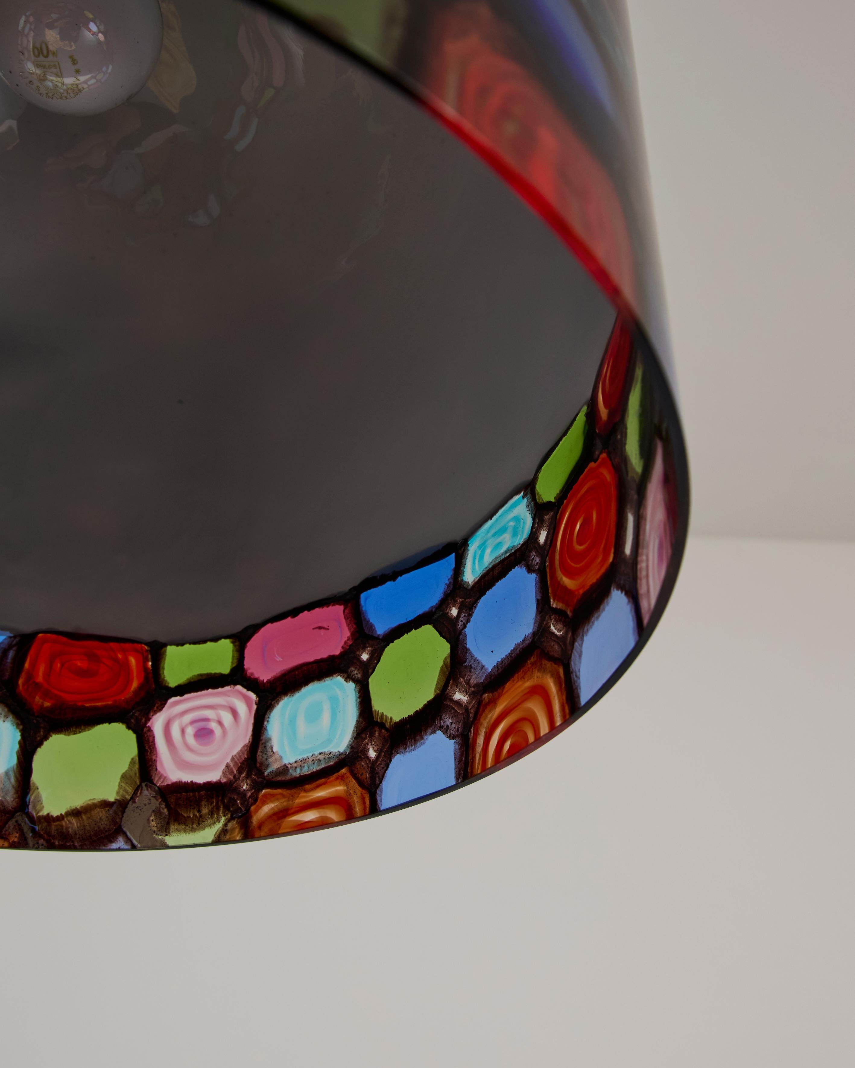 Lampada a soffitto in vetro di Murano anni 70 mod. Tinta, produzione Leucos In condizioni buone in vendita a Milano, Lombardia