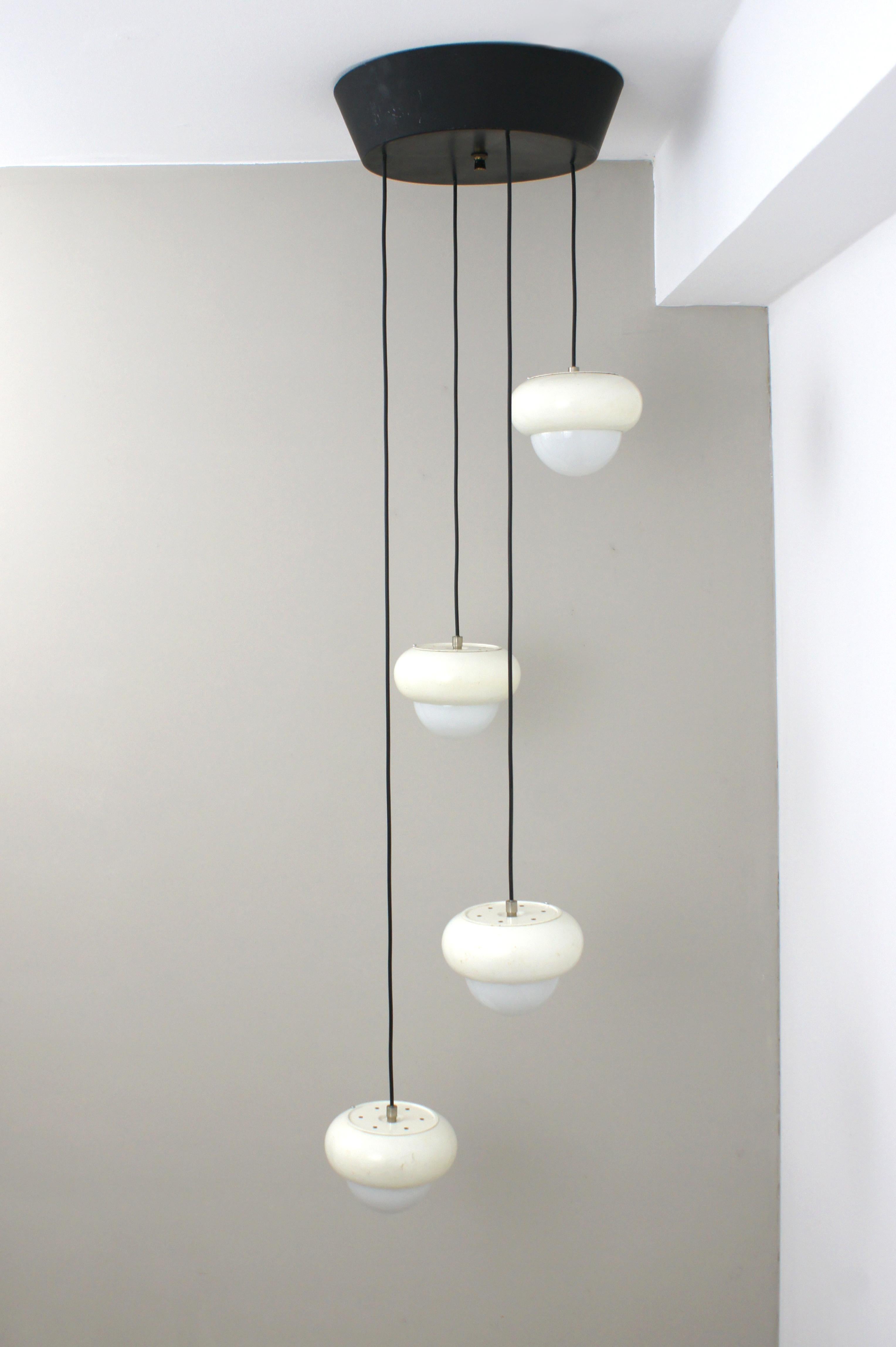 1970s Italian ceiling lamp, spaceage.  In Good Condition For Sale In Genova, IT