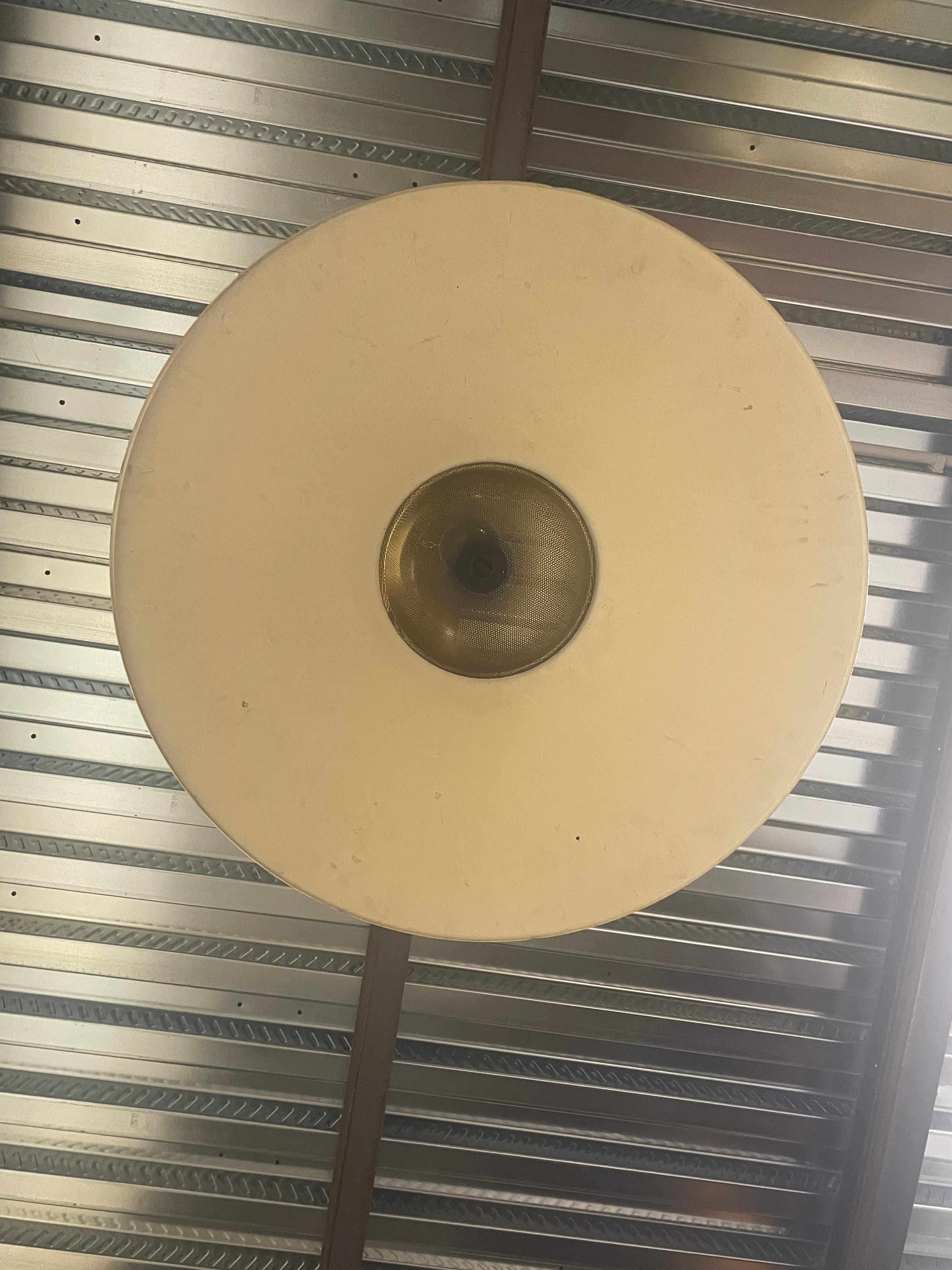 Lampada a sospensione anni '70, ottone e metallo cromato in vendita 6