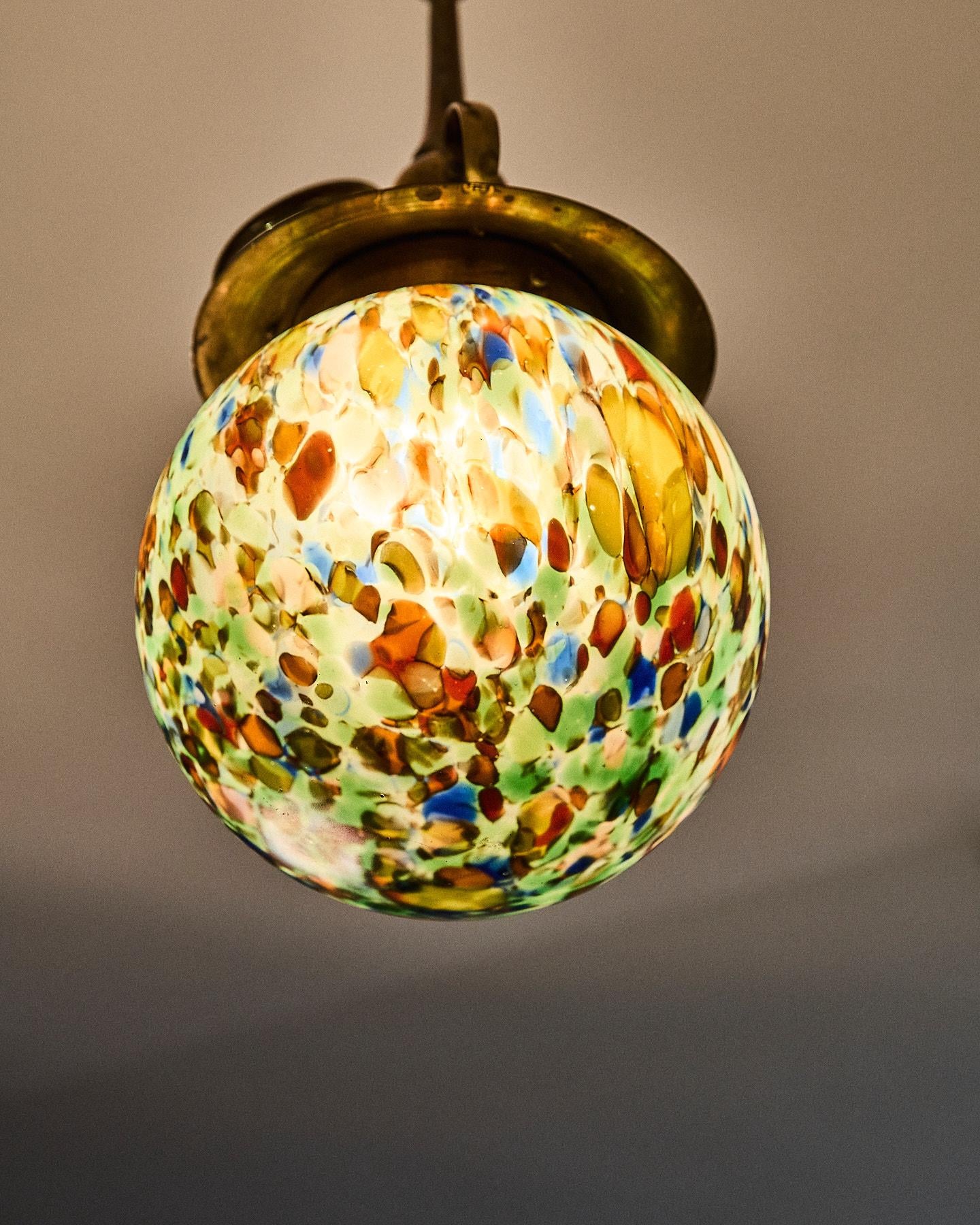 Art Nouveau lámpara colgante con arlequín de cristal de Murano en Bueno estado para la venta en Milano, Lombardia