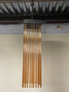 Hängeleuchte mit Glasstäben und Metall- und Messingteilen, 1970er Jahre