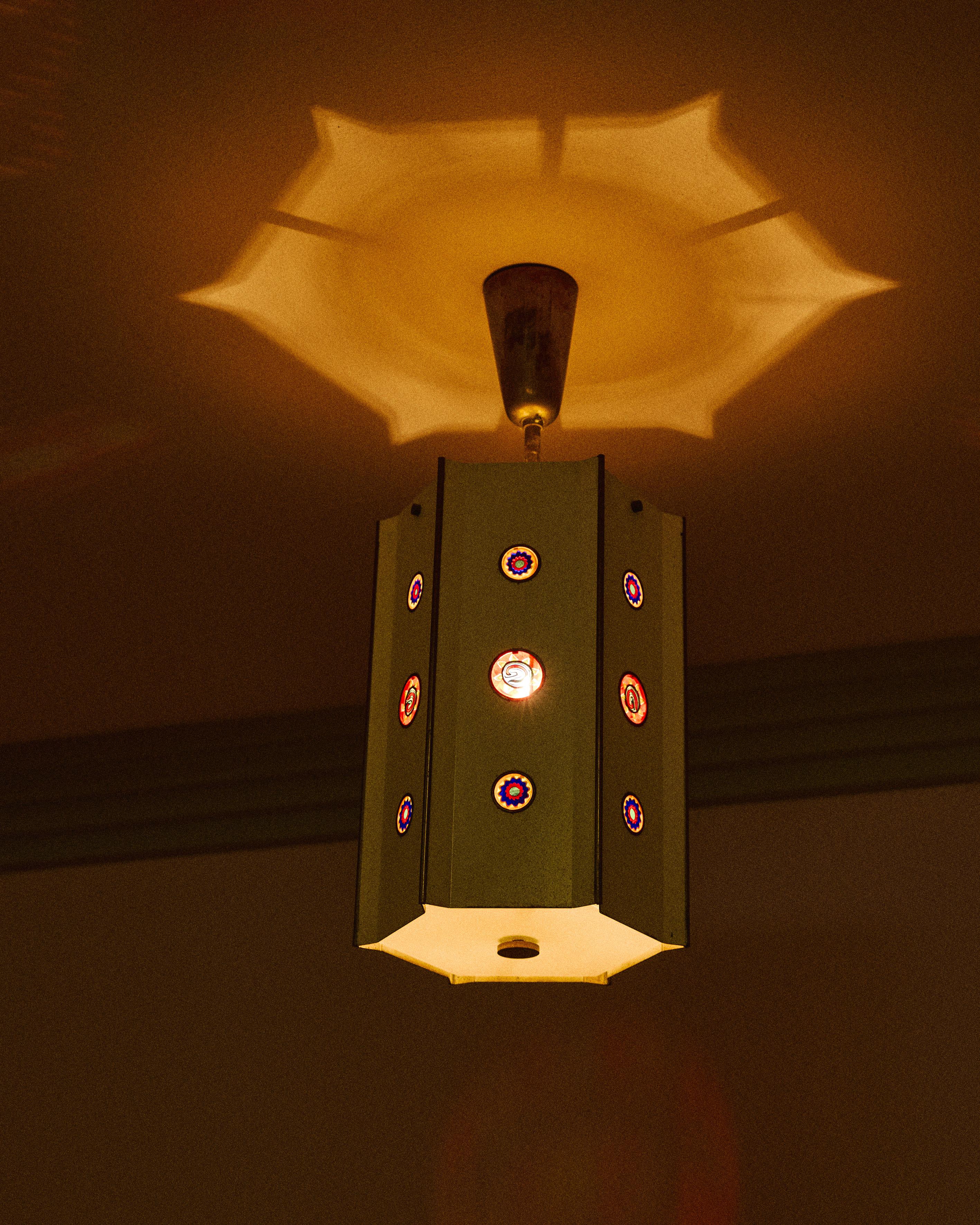 Lampada a sospensione con murrine, design Angelo Lelii per Arredoluce, Italia In condizioni buone in vendita a Milano, Lombardia
