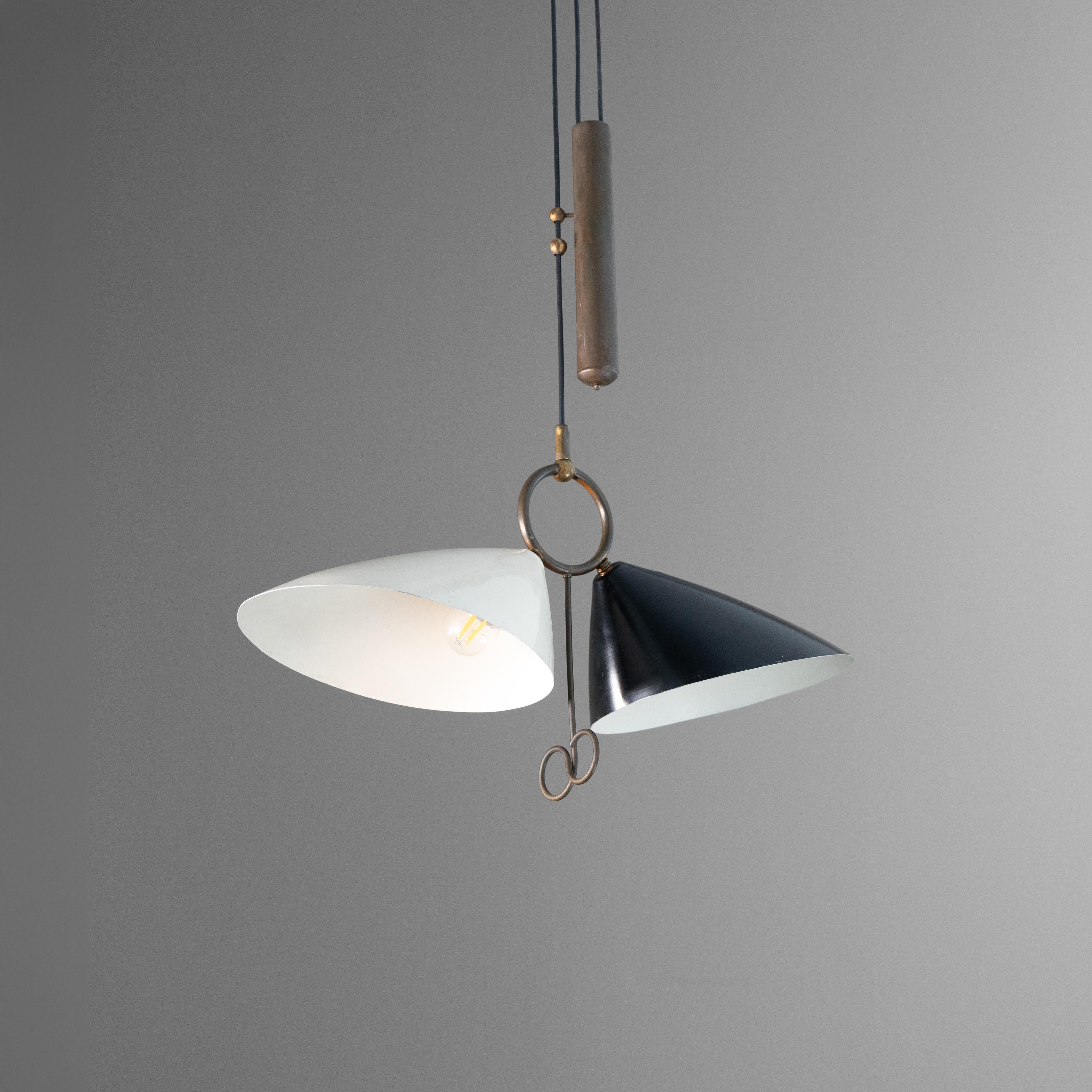 Mid-Century moderno Lampada a sospensione con saliscendi in stile Gino Sarfatti, anni 40 in vendita