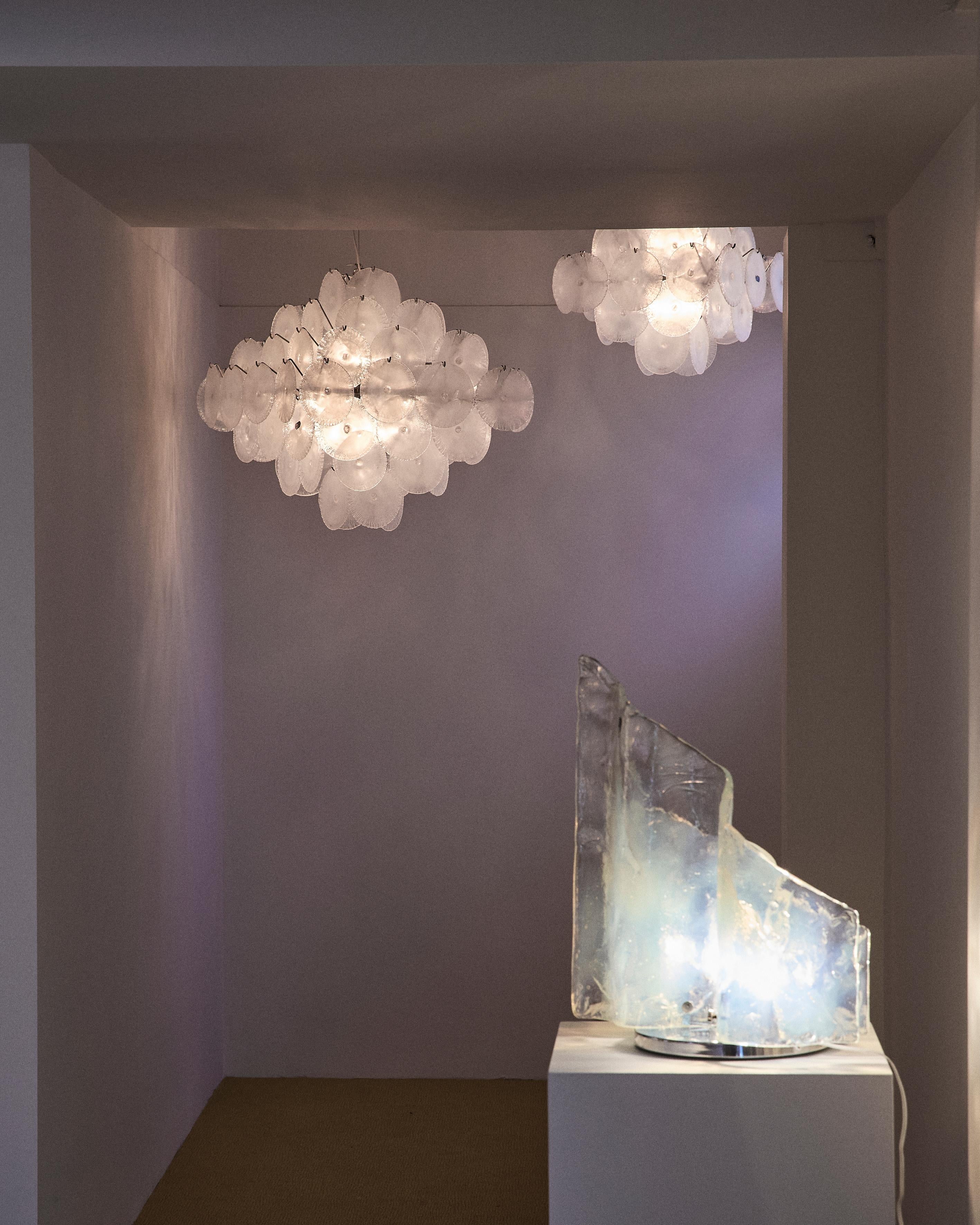 Hängeleuchte aus Muranoglas, entworfen von Carlo Nason für Mazzega (Moderne der Mitte des Jahrhunderts) im Angebot