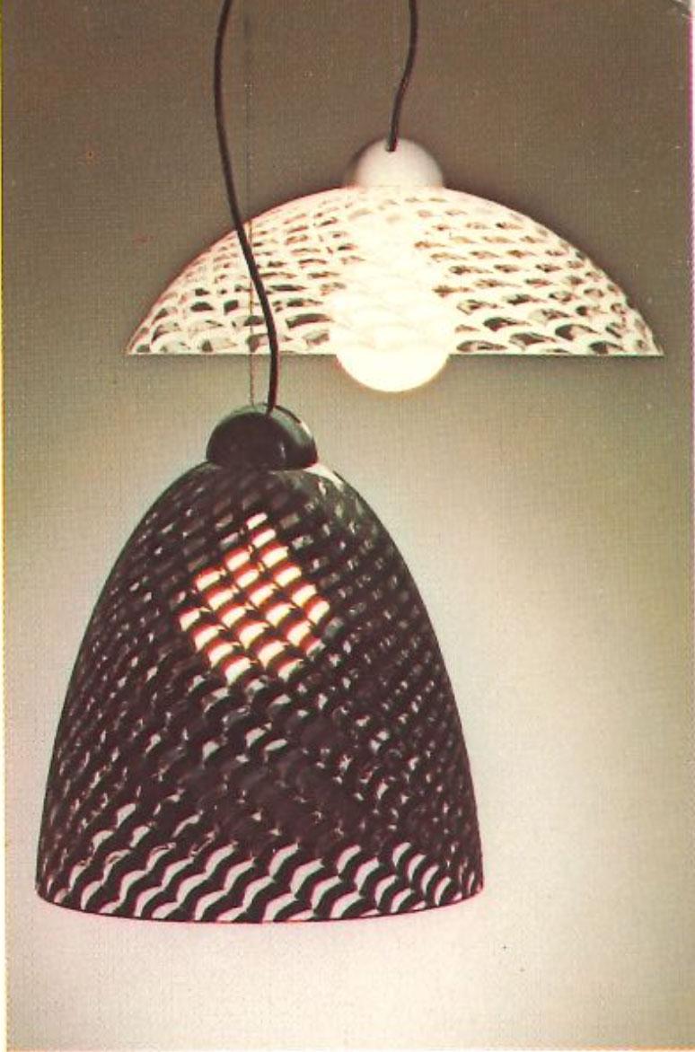 Late 20th Century Lampada a sospensione LS105, design Carlo Nason per A.V. Mazzega in vendita