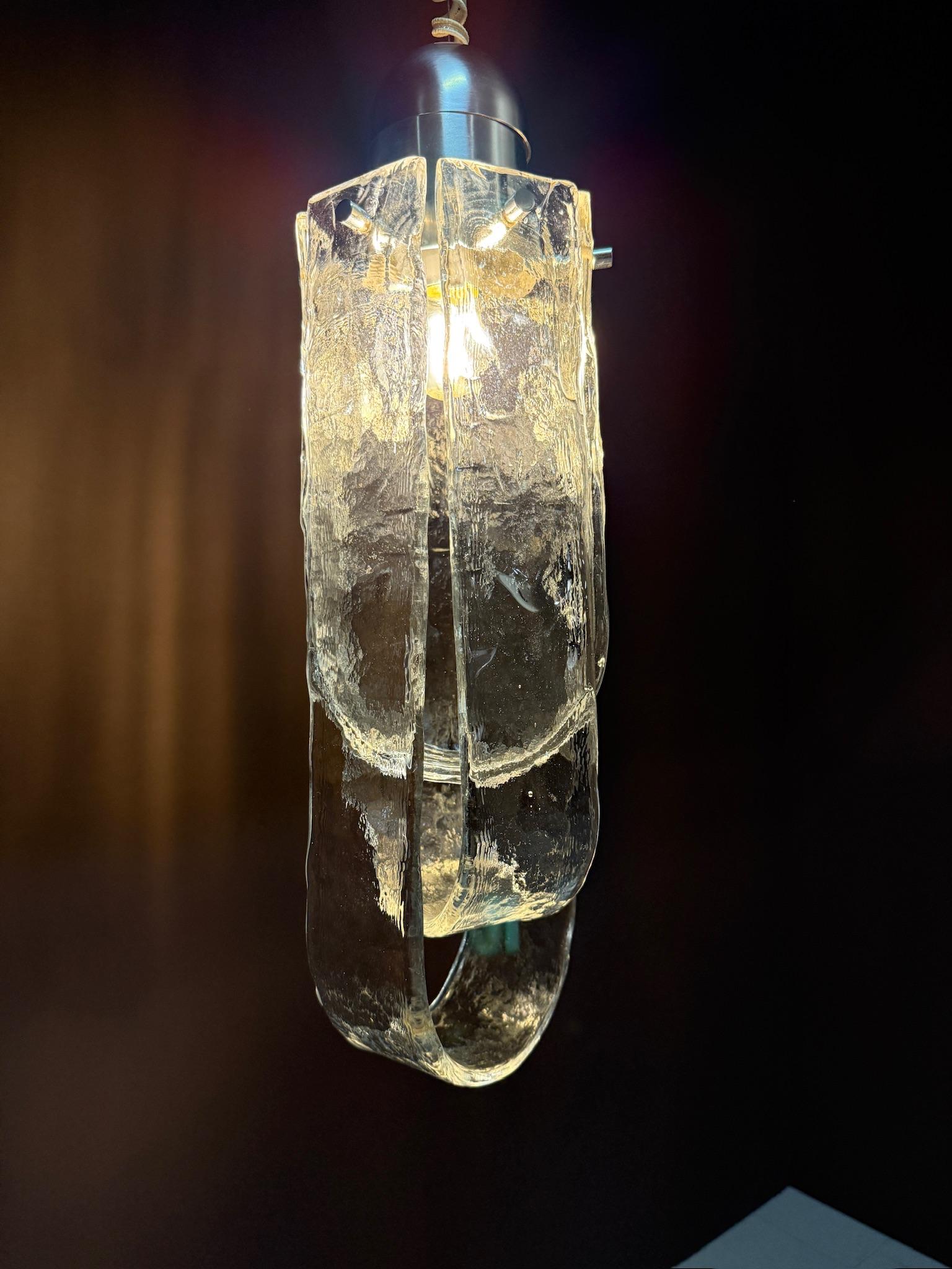 Mid-Century moderno Lampada a sospensione LS187, design Carlo Nason per A.V. Mazzega in vendita