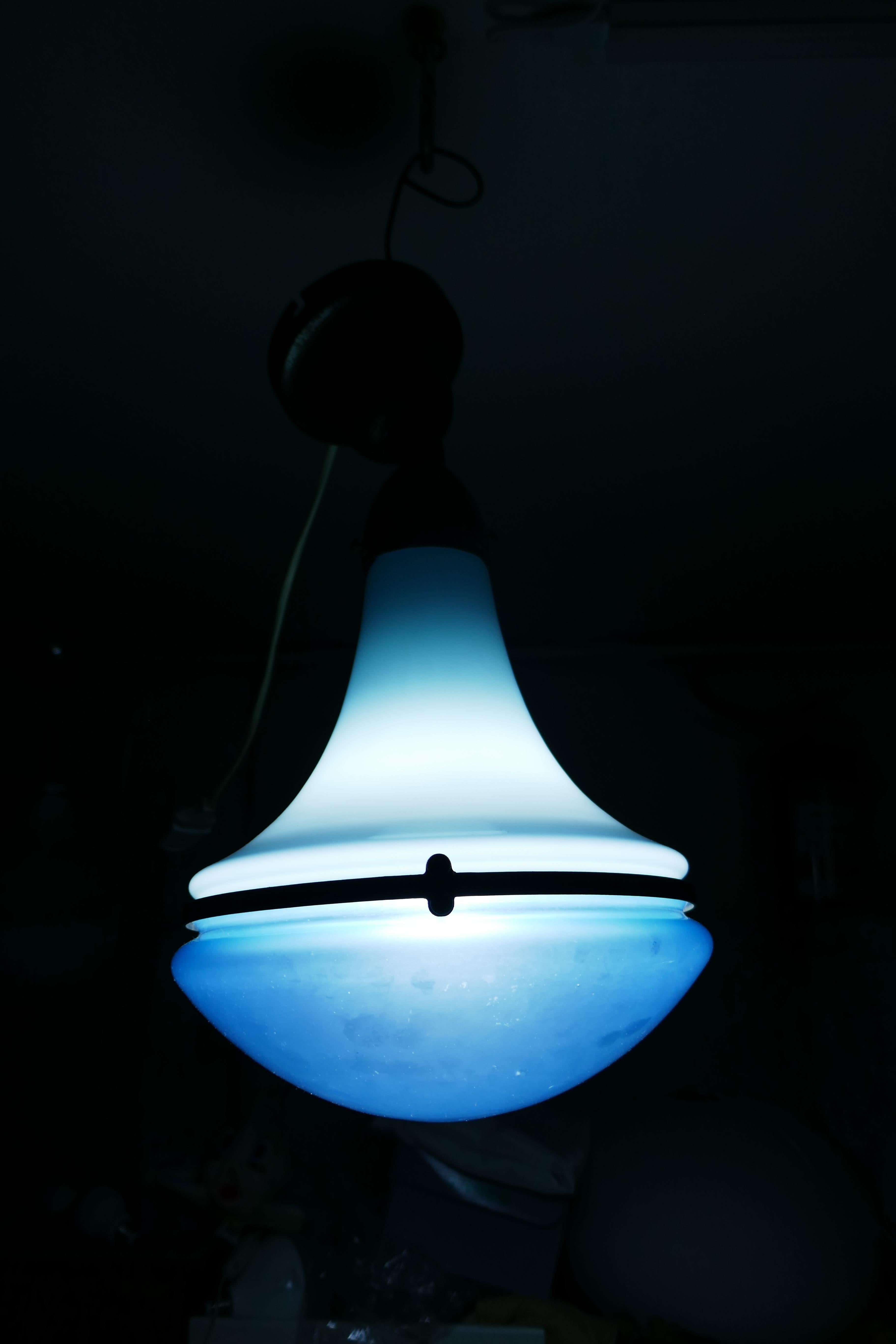 Lampada a sospensione Luzette di Peter Behrens per Siemens - numerata colore blu In Good Condition For Sale In Lugo, IT