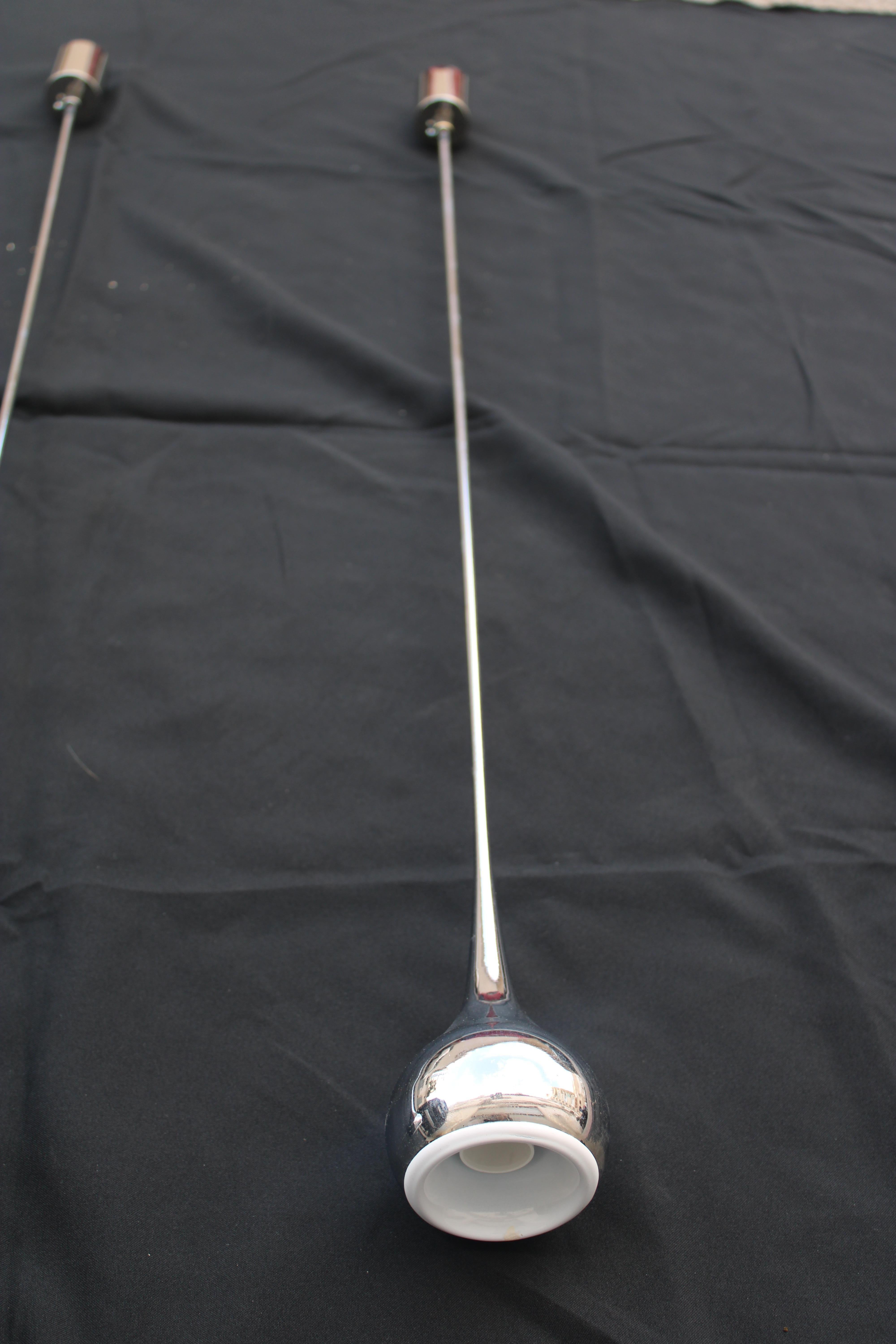 Lampada a sospensione minimale a trombetta Esoperia Design Italiano 1970 metallo In condizioni buone in vendita a Palermo, Sicily