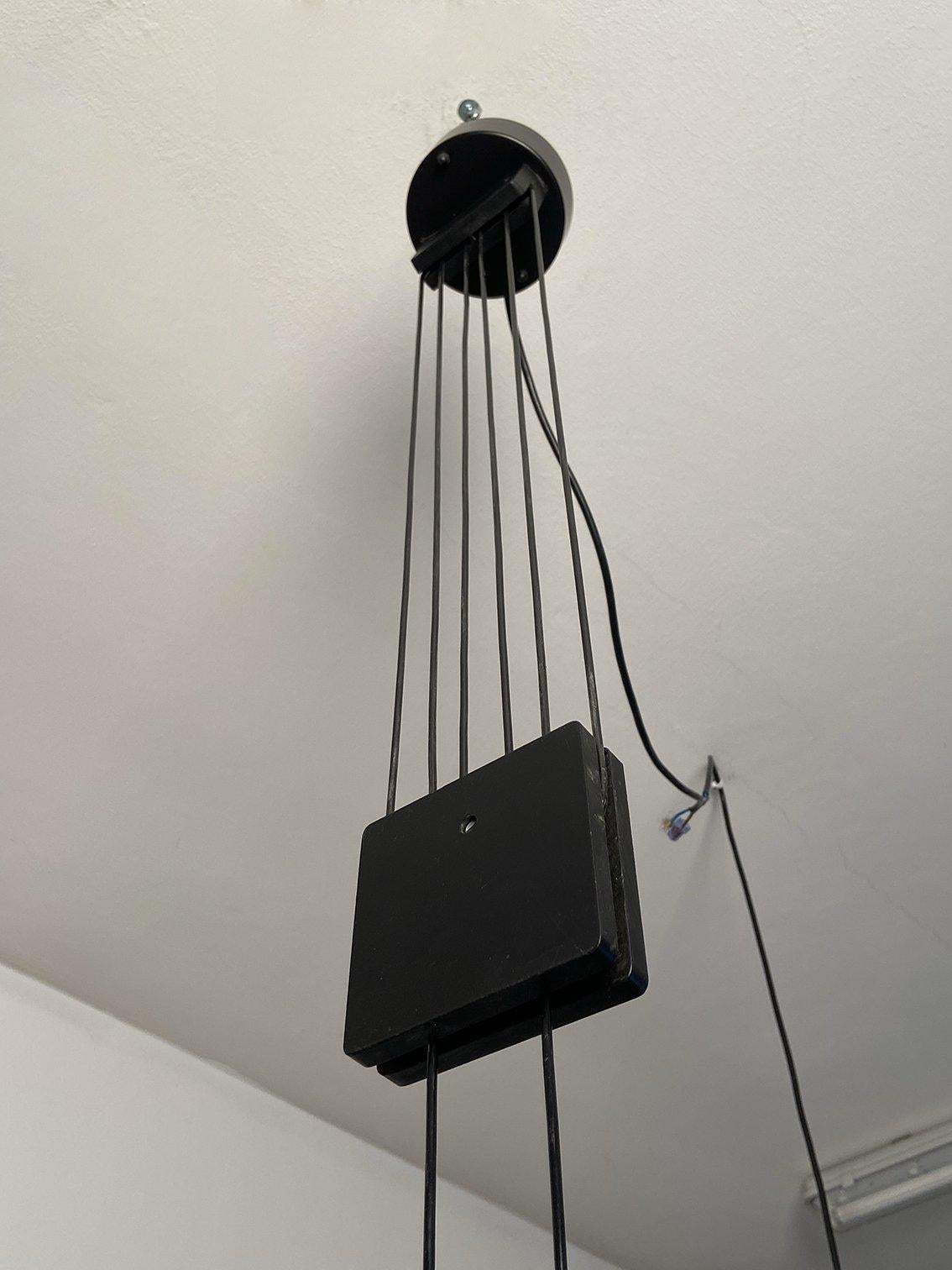 Mid-Century moderno Lampada a sospensione Mod. 1874 di Martinelli Luce, design anni ’80 in vendita