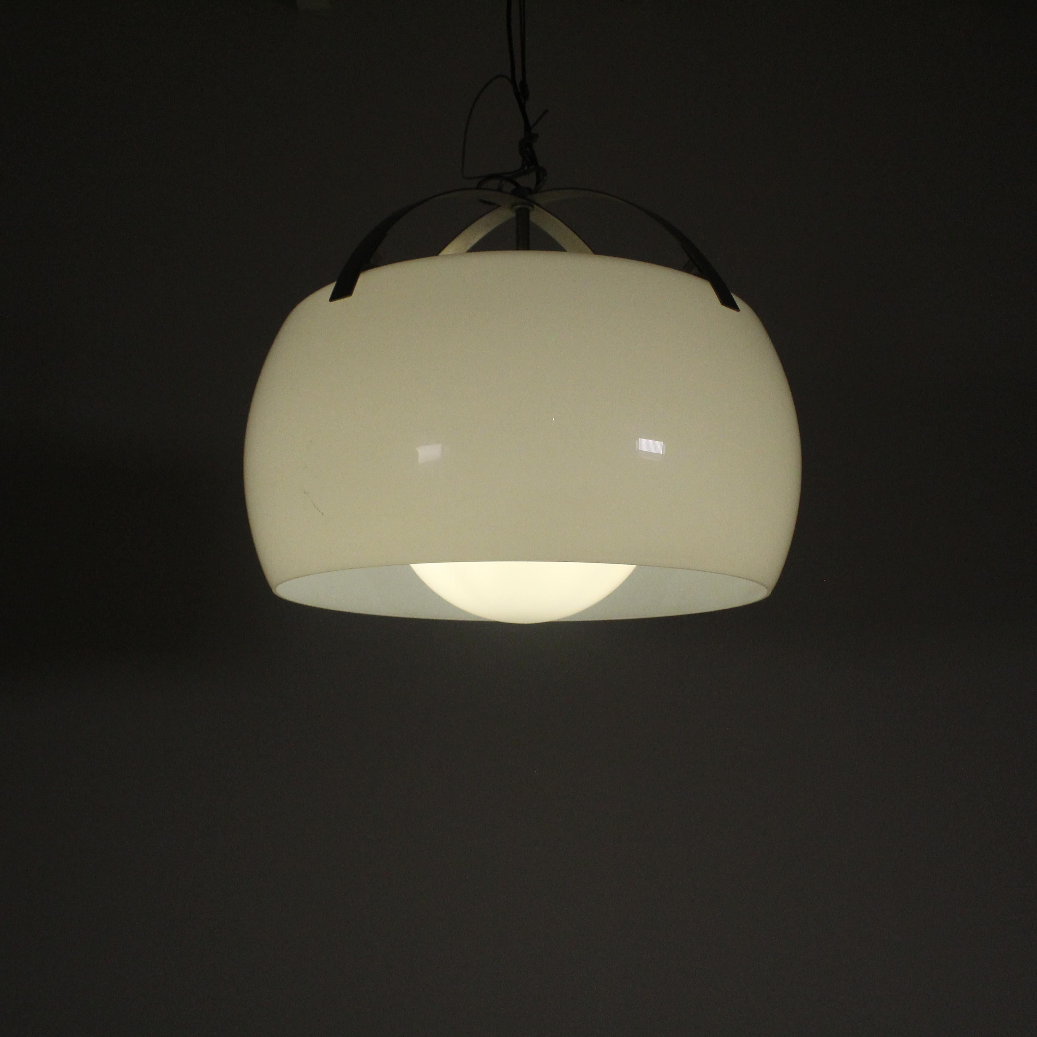 Acciaio Lampada a sospensione Omega, Vico Magistretti, Artemide in vendita