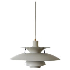Lampada a sospensione "PH5" di Poul Henningsen per Louis Poulsen