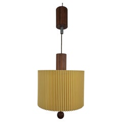 Lampada a sospensione stile scandinavo in metallo e carta plissettata, 1970