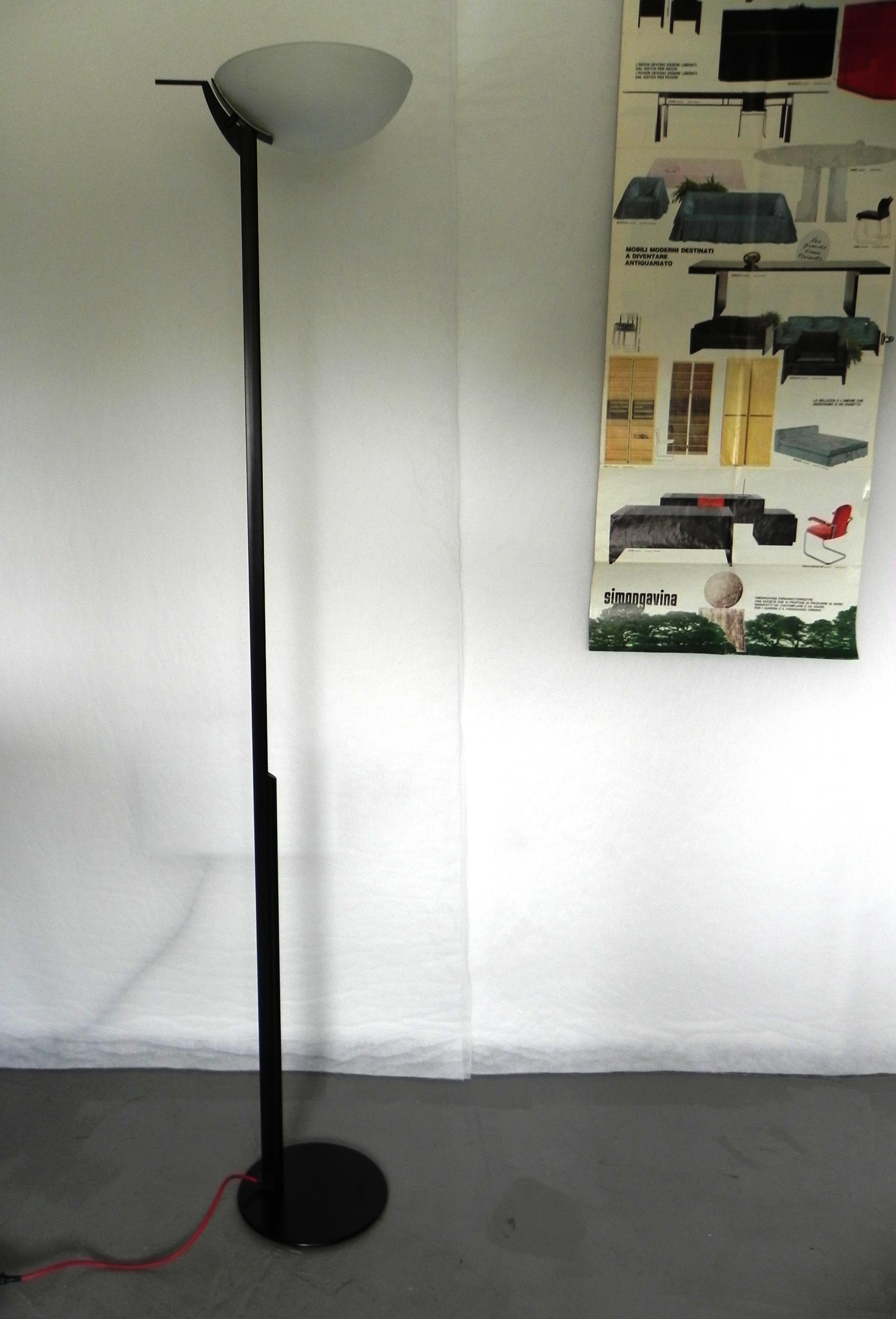 Late 20th Century Lampada a Stelo Design, Anni 90 For Sale