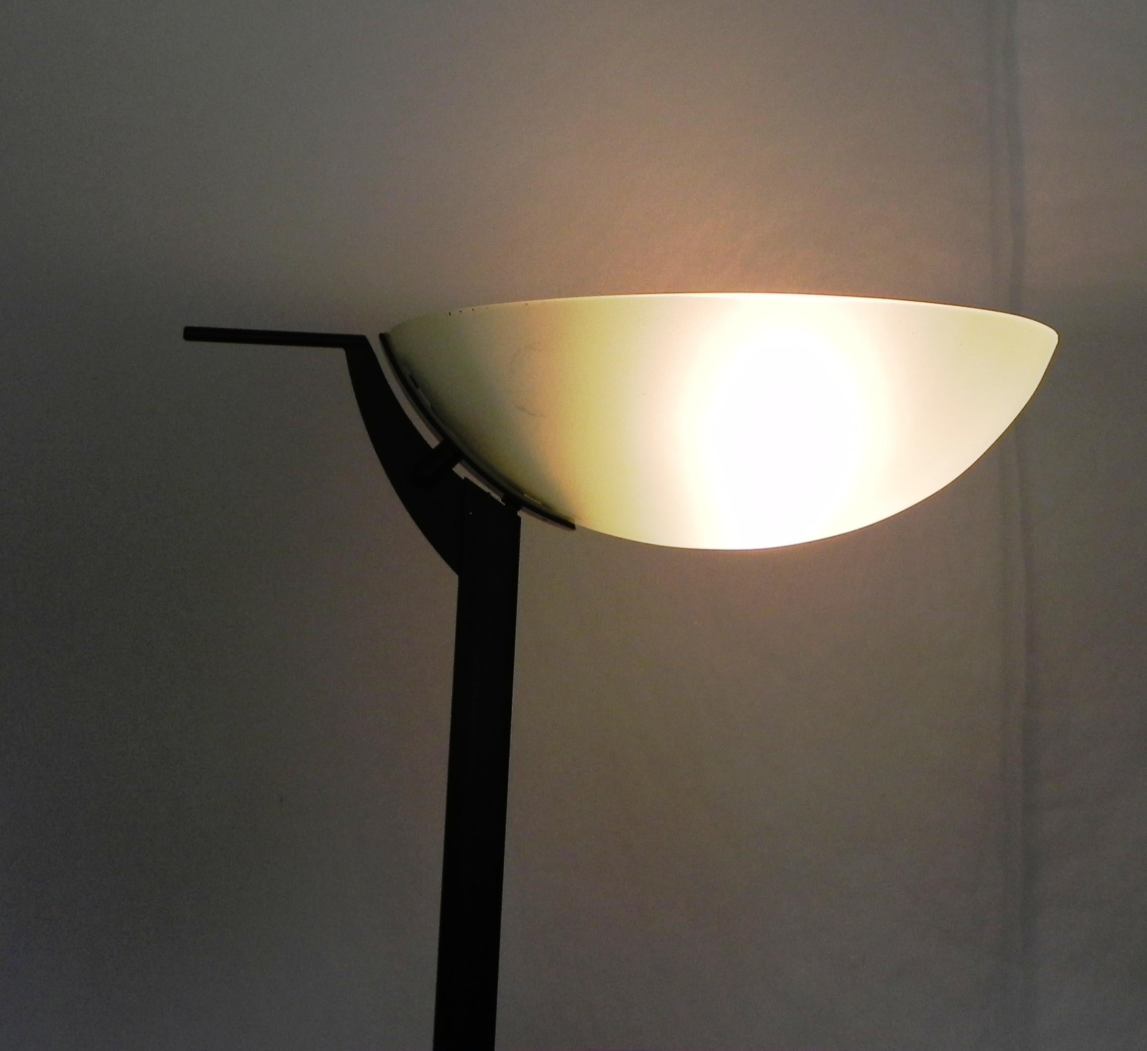 Modern Lampada a Stelo Design, Anni 90 For Sale