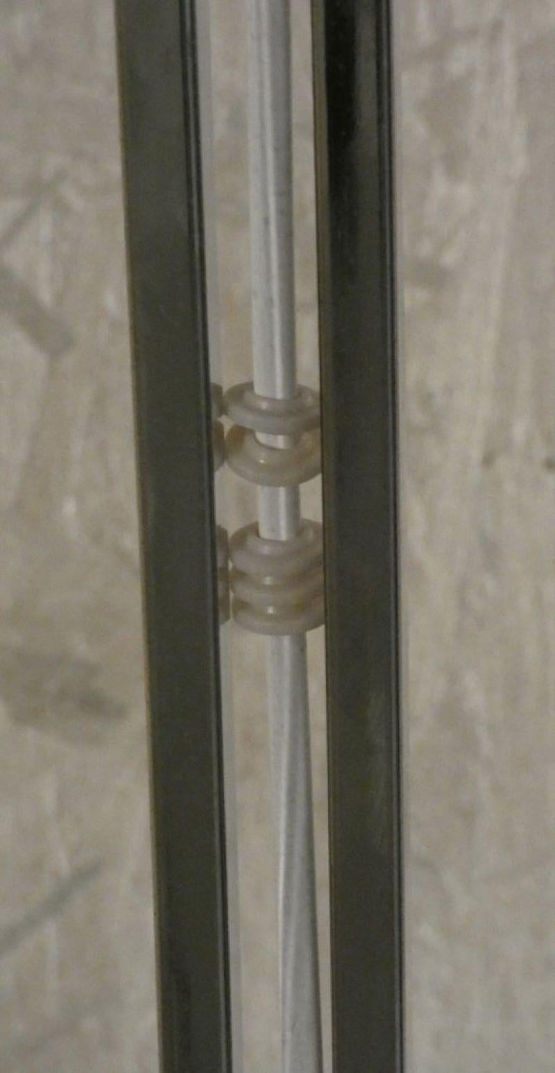 Lampe à arc en acier et verre acrylique, Italie, années 1960 en vente 1