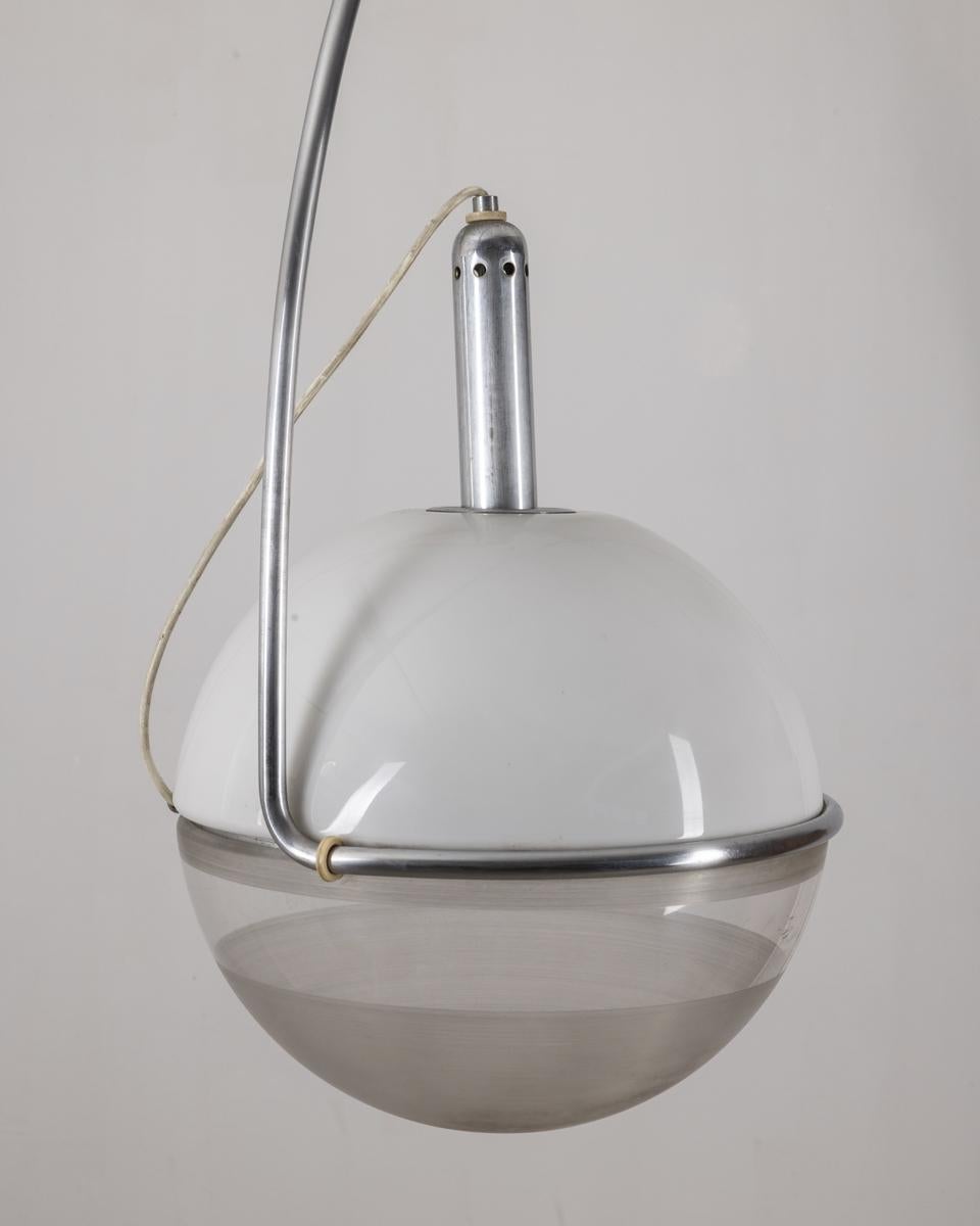 Lampe à arc vintage des années 70 modèle focus conçu par Fabio Lenci pour Guzzini en vente 1