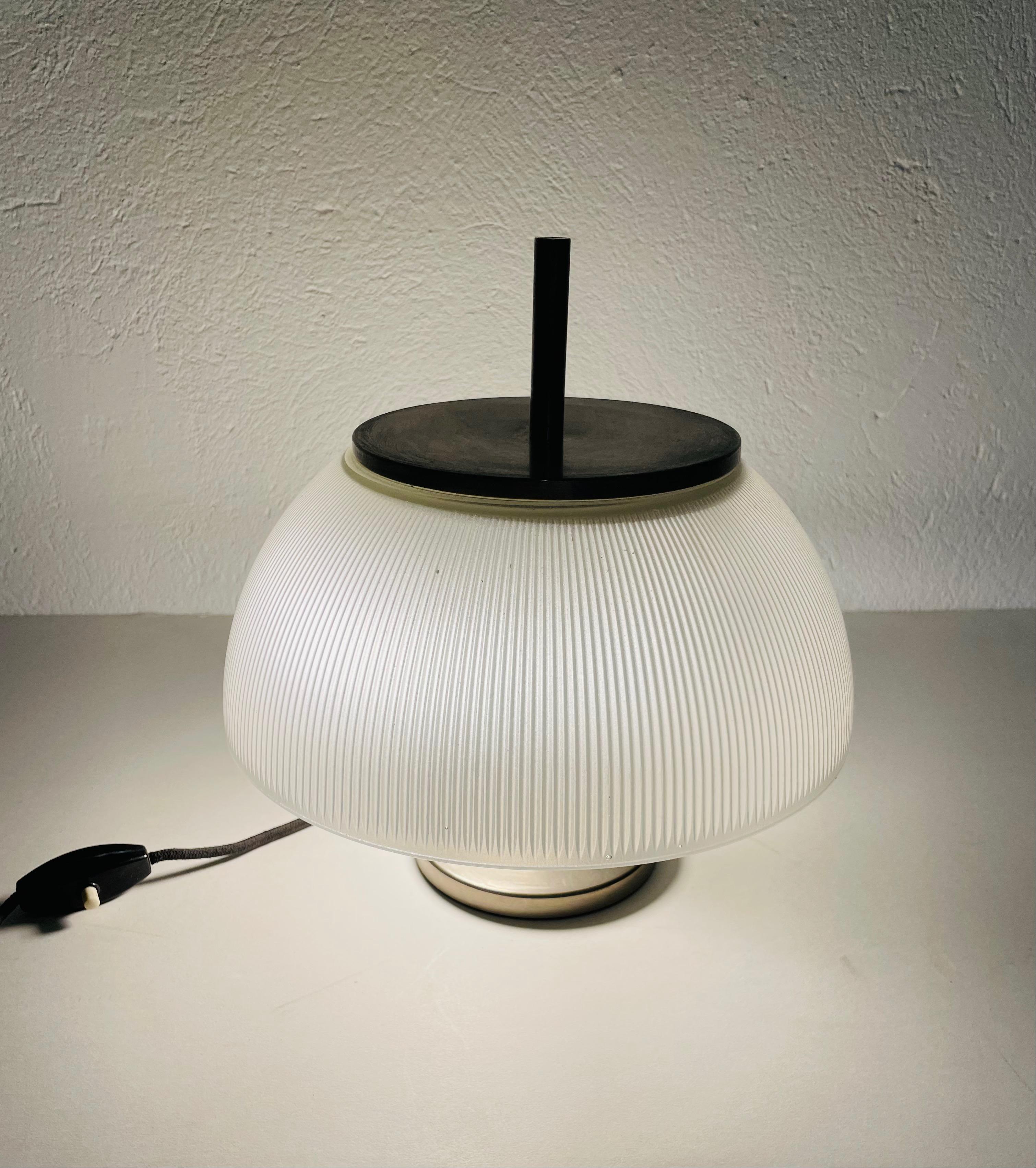 Alfetta-Leuchte von Sergio Mazza für Artemide im Angebot 2