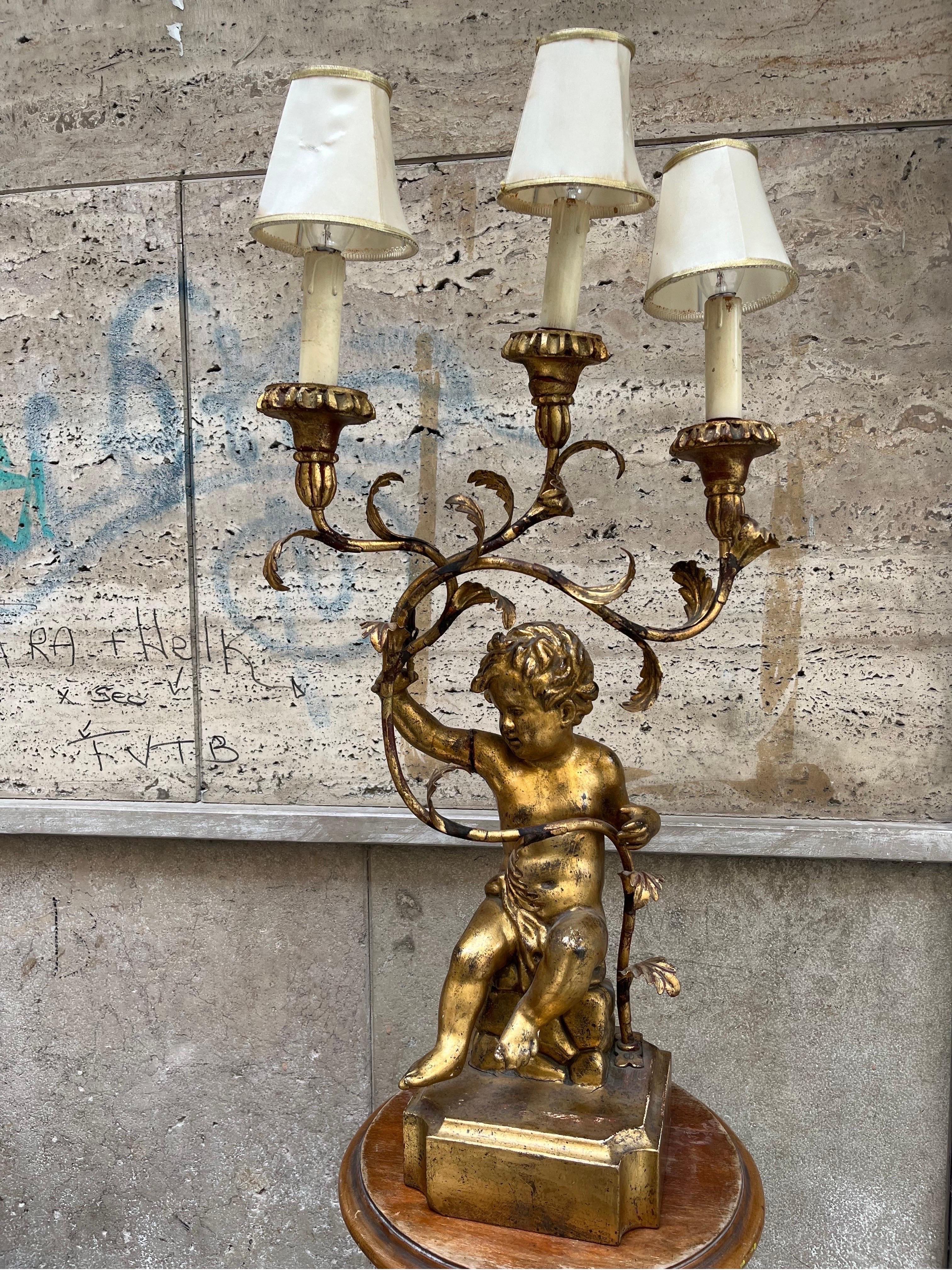 Lampada Antica con Putto Oro a tre luci ‘800 In Fair Condition For Sale In Foggia, FG