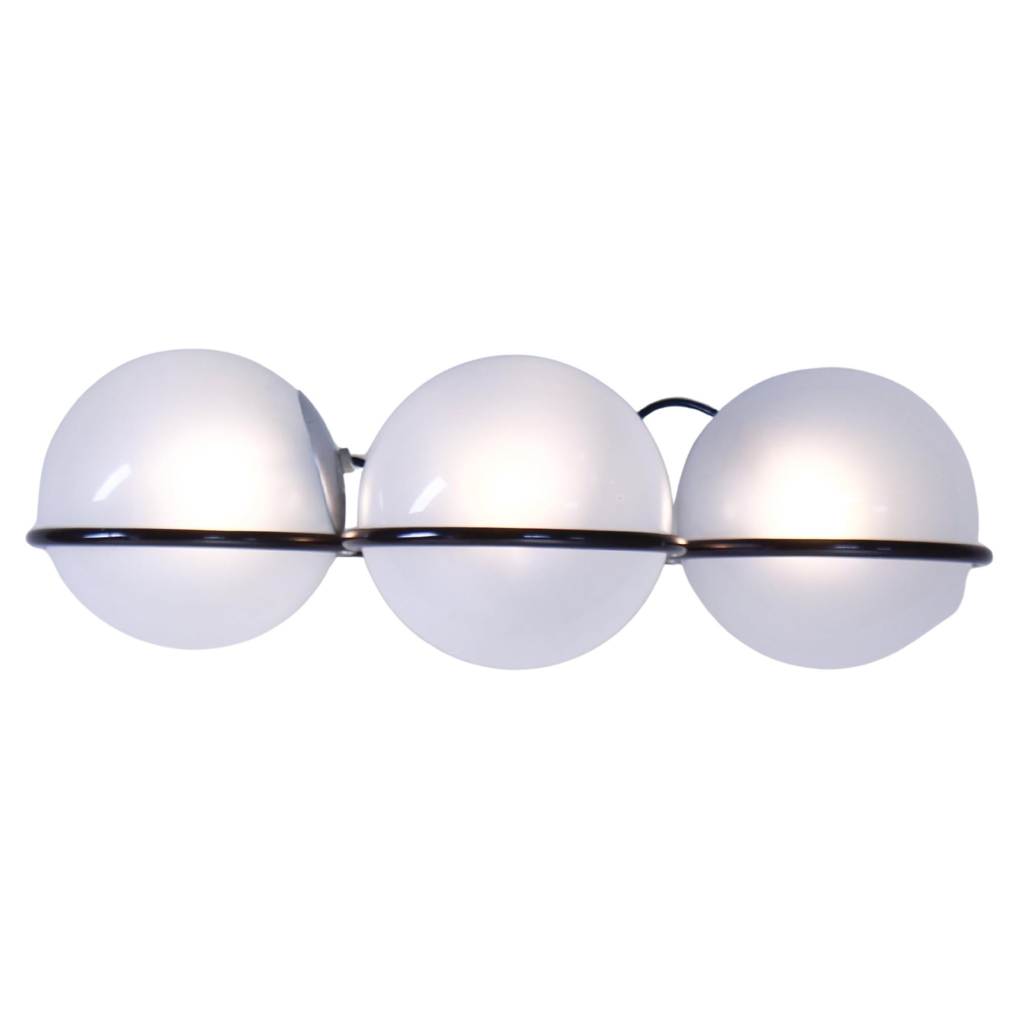 Lampada applique 3 sfere Gino Sarfatti per Arteluce, 1960 im Angebot