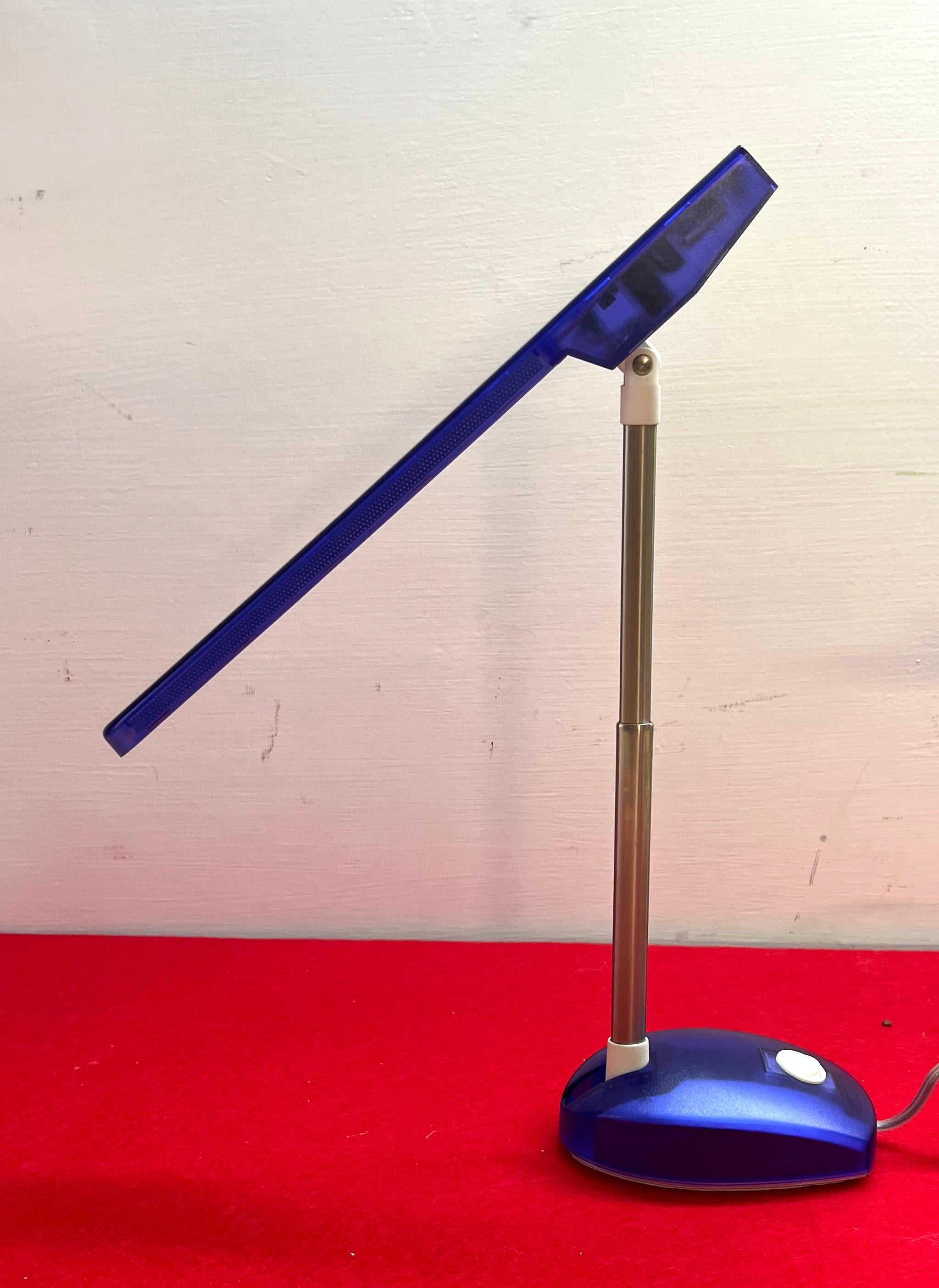 Artemide Micro light lamp by Ernesto Gismondi '90 For Sale 6