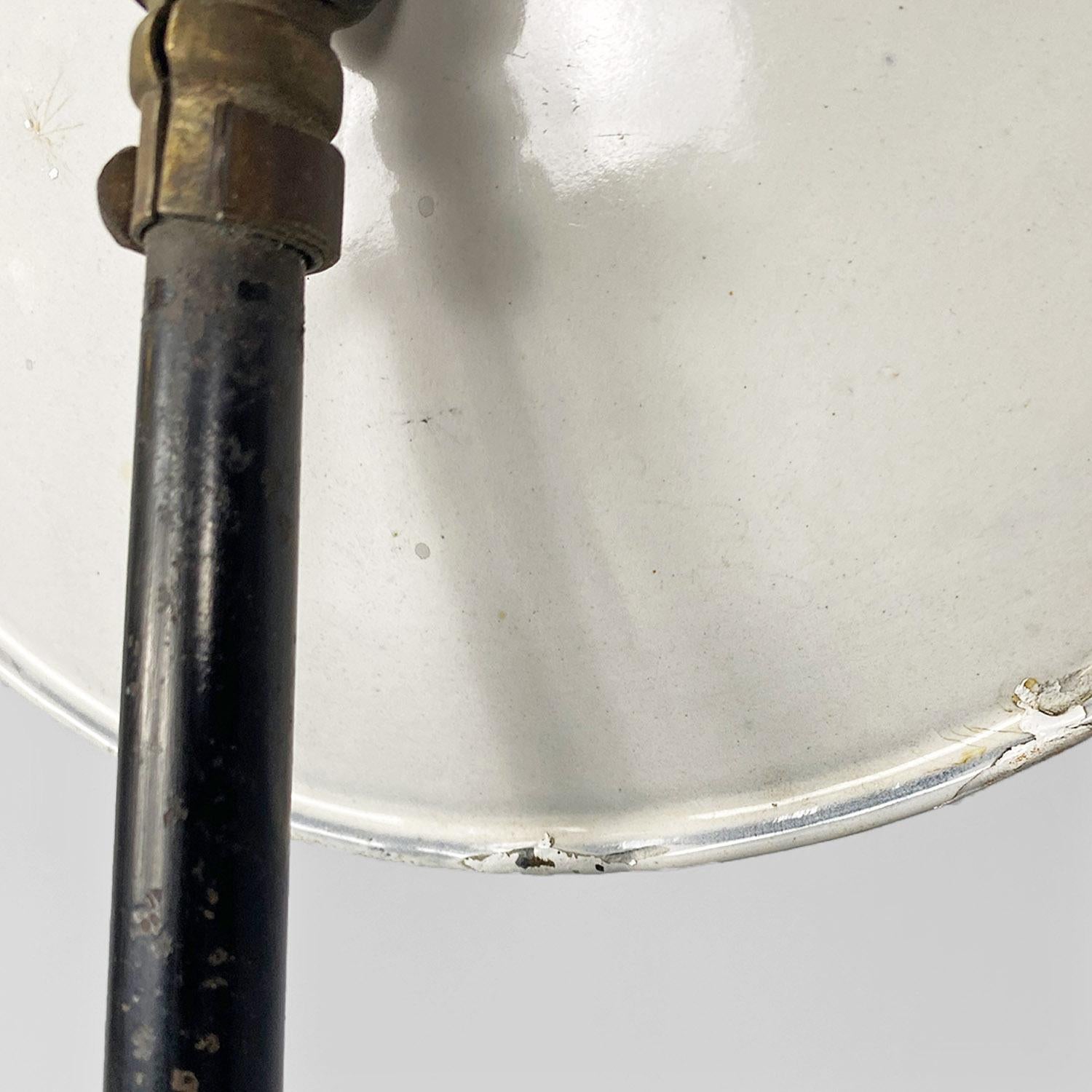 Lampada da muro a braccio direzionabile in metallo, italiana di metà secolo 1960 For Sale 7