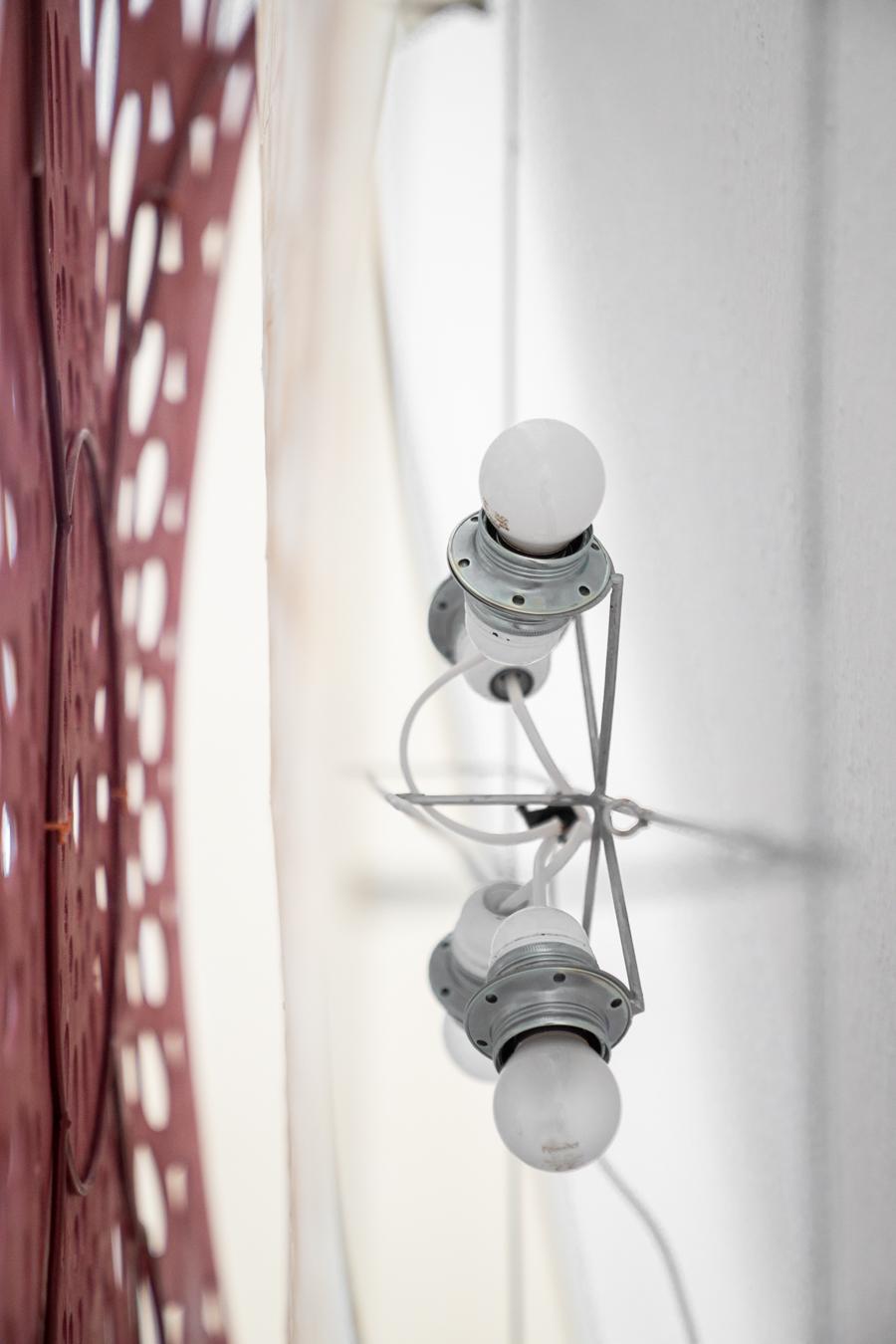Lampada da muro quadrata in legno rosso e carta di riso, prod.Steelline anni '80 in vendita 4