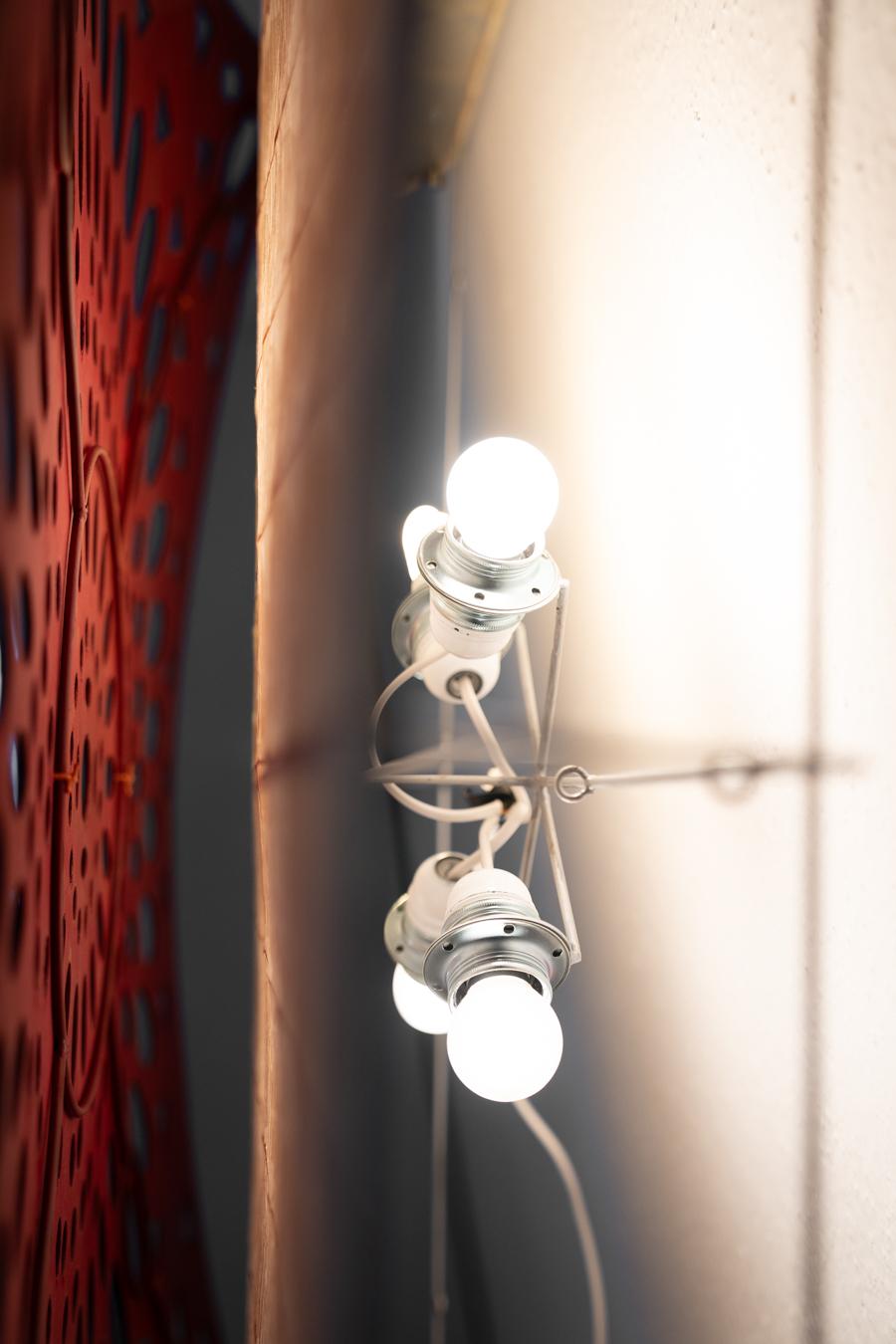 Lampada da muro quadrata in legno rosso e carta di riso, prod.Steelline anni '80 in vendita 10