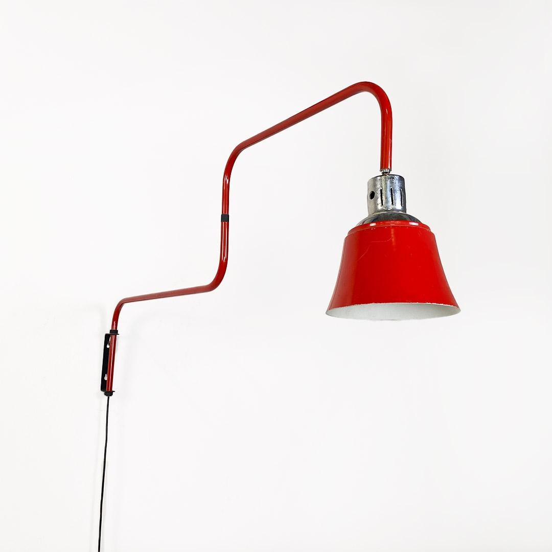 Italian Bauhaus style wall lamp Heinrich Siegfried Bormann Ugo Pollice ca. 1950. For Sale