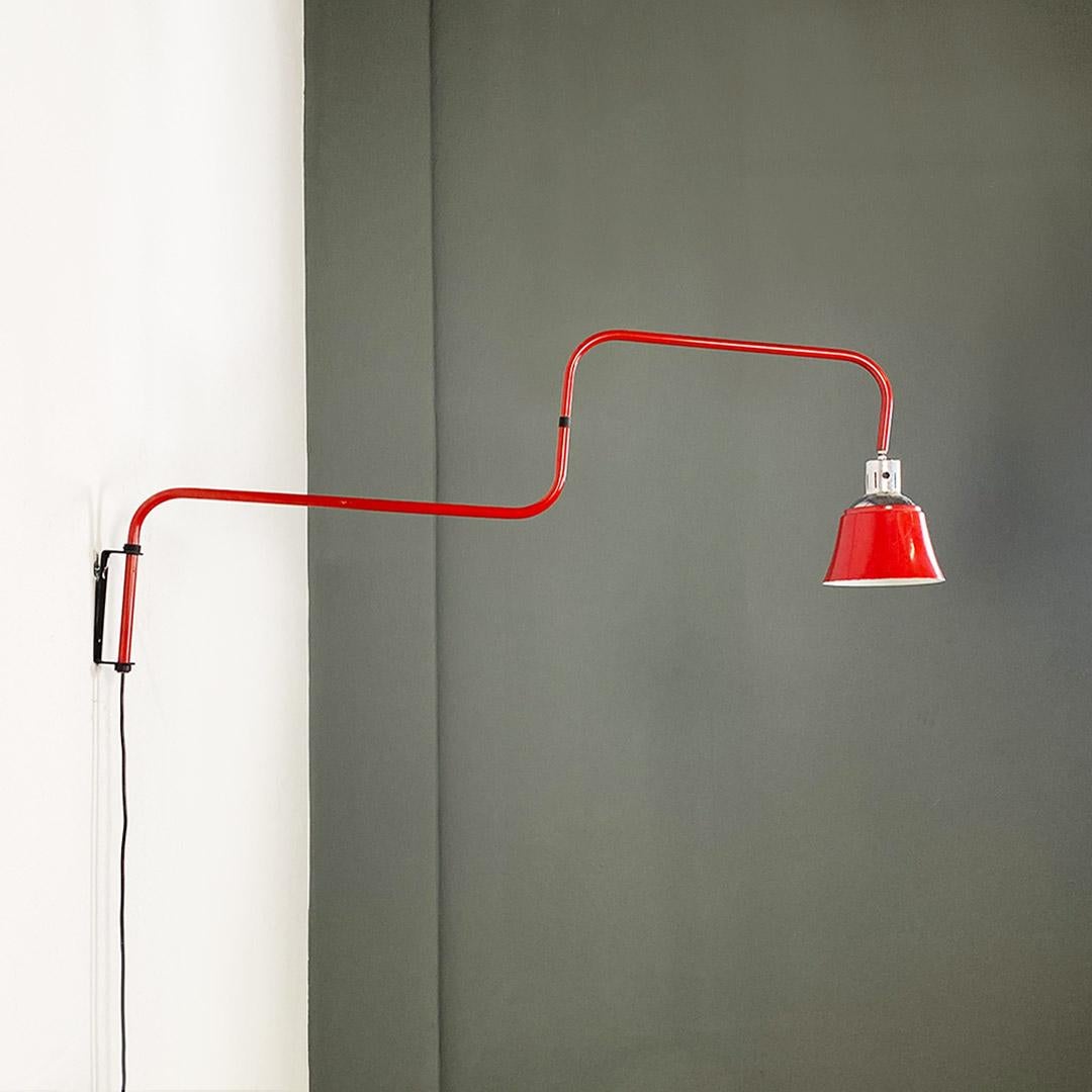 Bauhaus style wall lamp Heinrich Siegfried Bormann Ugo Pollice ca. 1950. In Good Condition For Sale In MIlano, IT