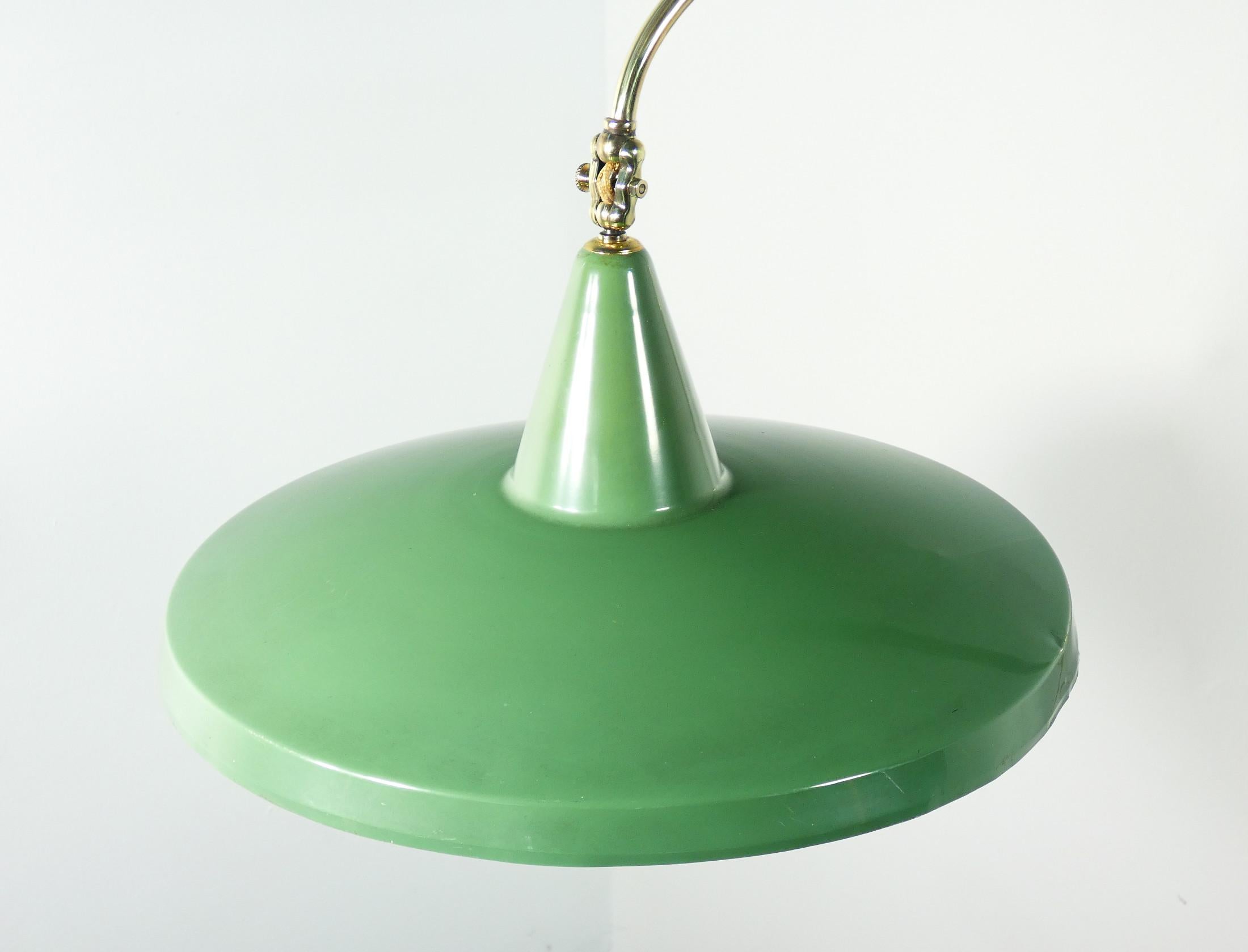 Lampada da parete con braccio estensibile e contrappeso, stile ARREDOLUCE. 1940s 2