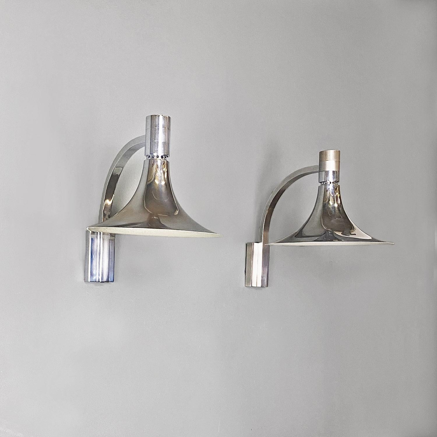AM/AS Italian wall lamp by Franco Albini and Franca Helg for SIrrah, 1969 In Good Condition For Sale In MIlano, IT