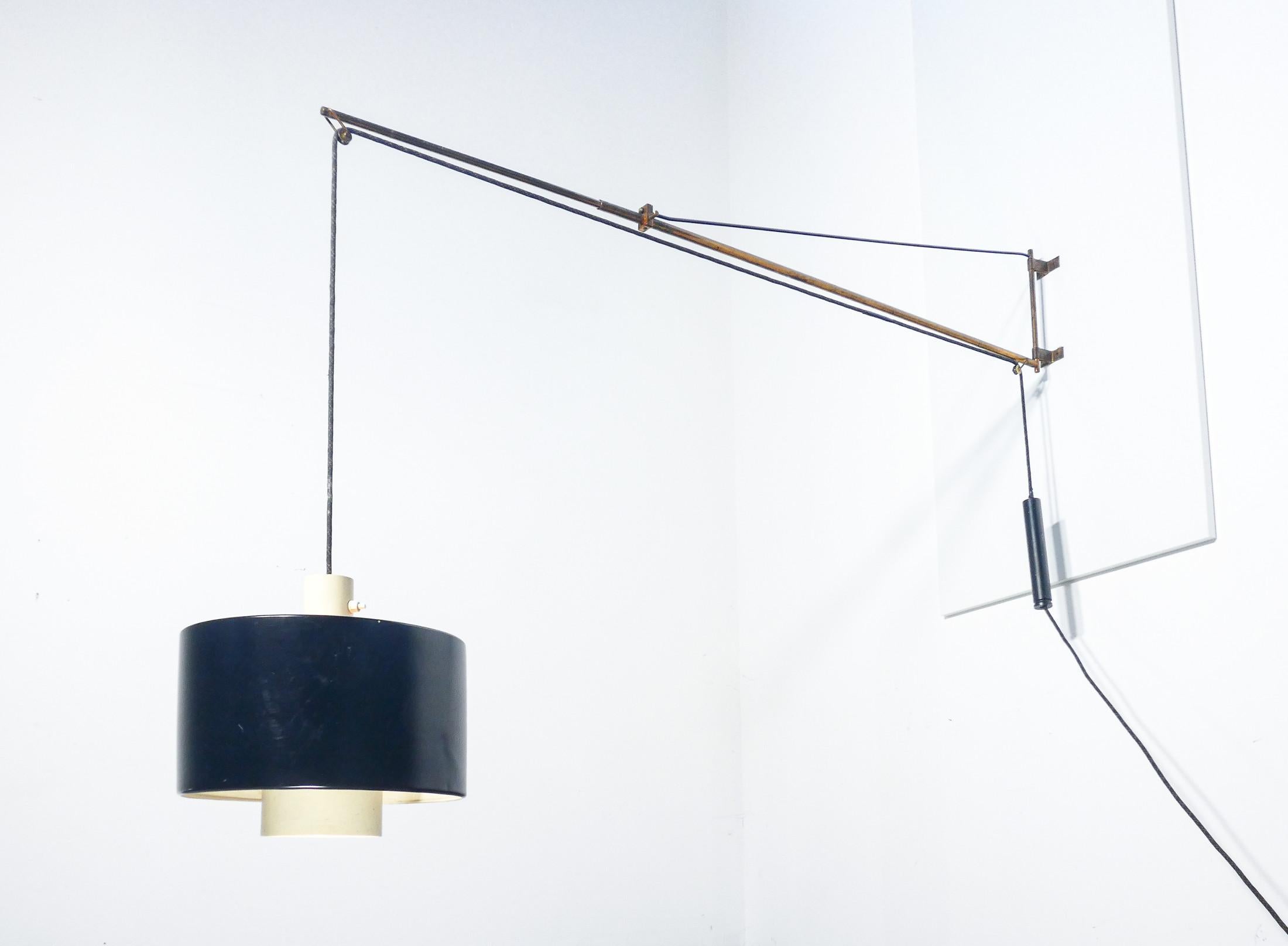 Wall lamp mod. 2061, design Gaetano SCIOLARI for STILNOVO. 1950s In Good Condition For Sale In Torino, IT
