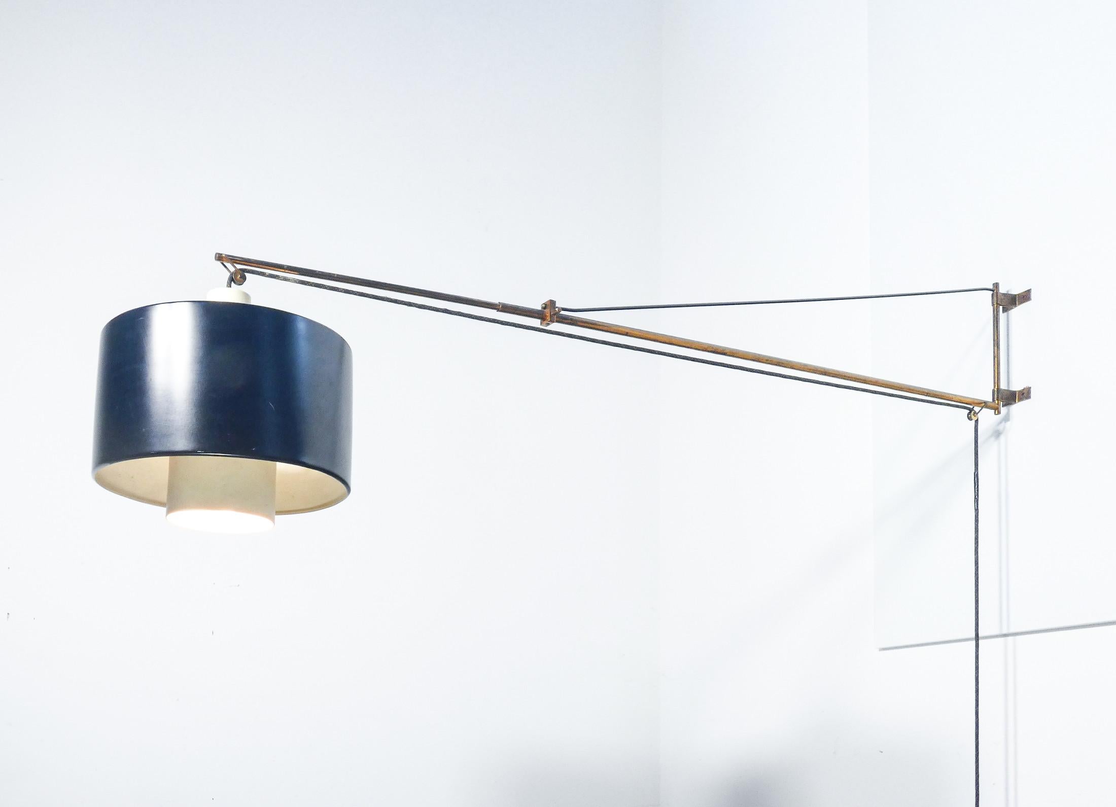 Mid-20th Century Wall lamp mod. 2061, design Gaetano SCIOLARI for STILNOVO. 1950s For Sale