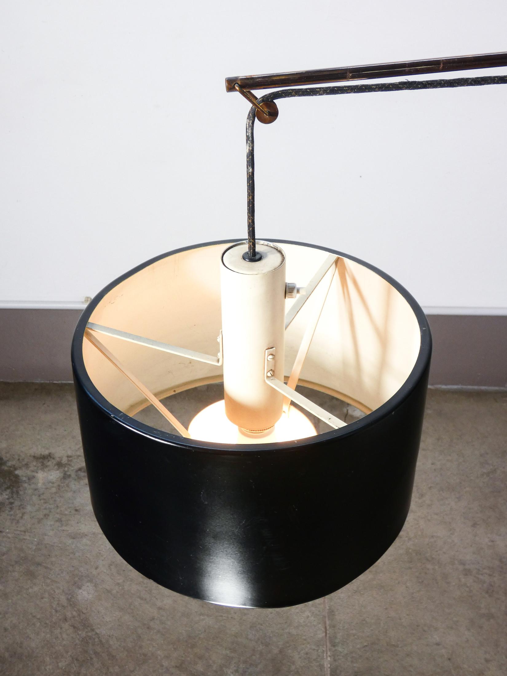 Wall lamp mod. 2061, design Gaetano SCIOLARI for STILNOVO. 1950s For Sale 2