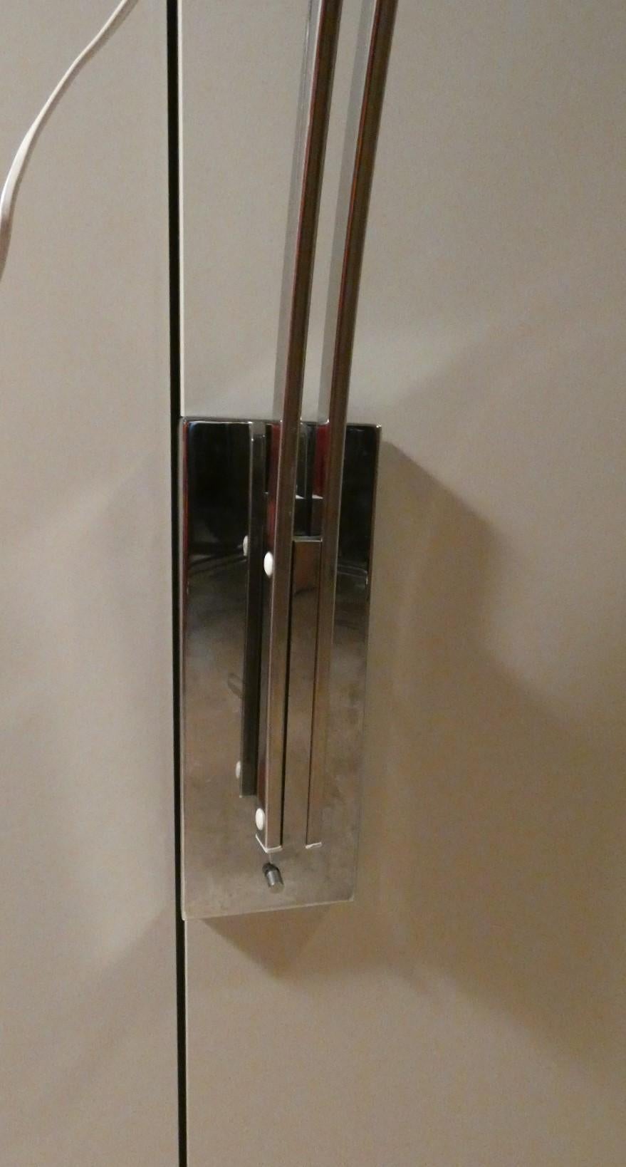 Lampada da parete telescopica in acciaio e vetro acrilico opalino, anni '70 en venta 2